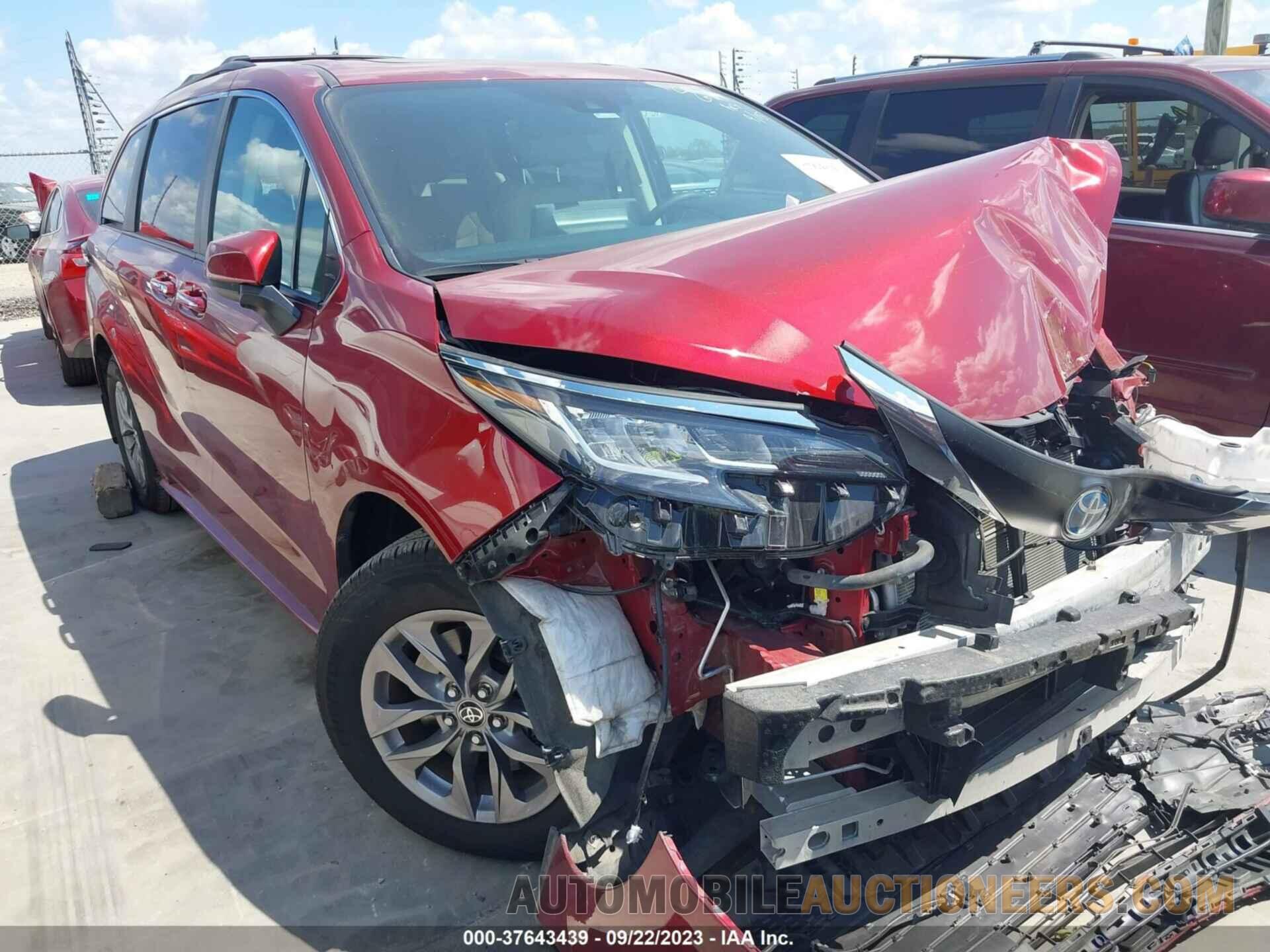 5TDYRKEC8NS093894 TOYOTA SIENNA 2022