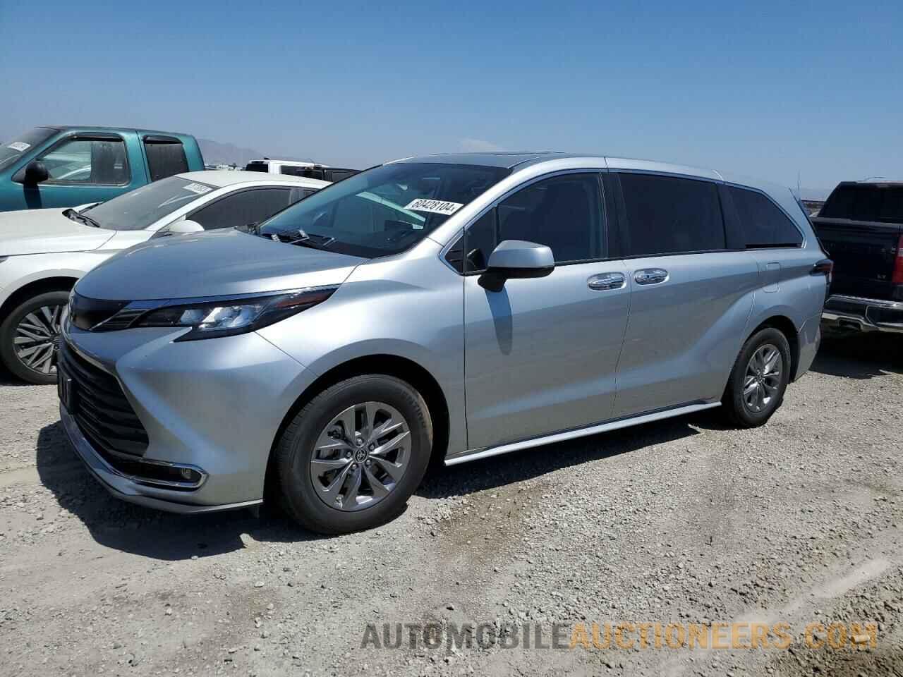 5TDYRKEC8NS107809 TOYOTA All Models 2022