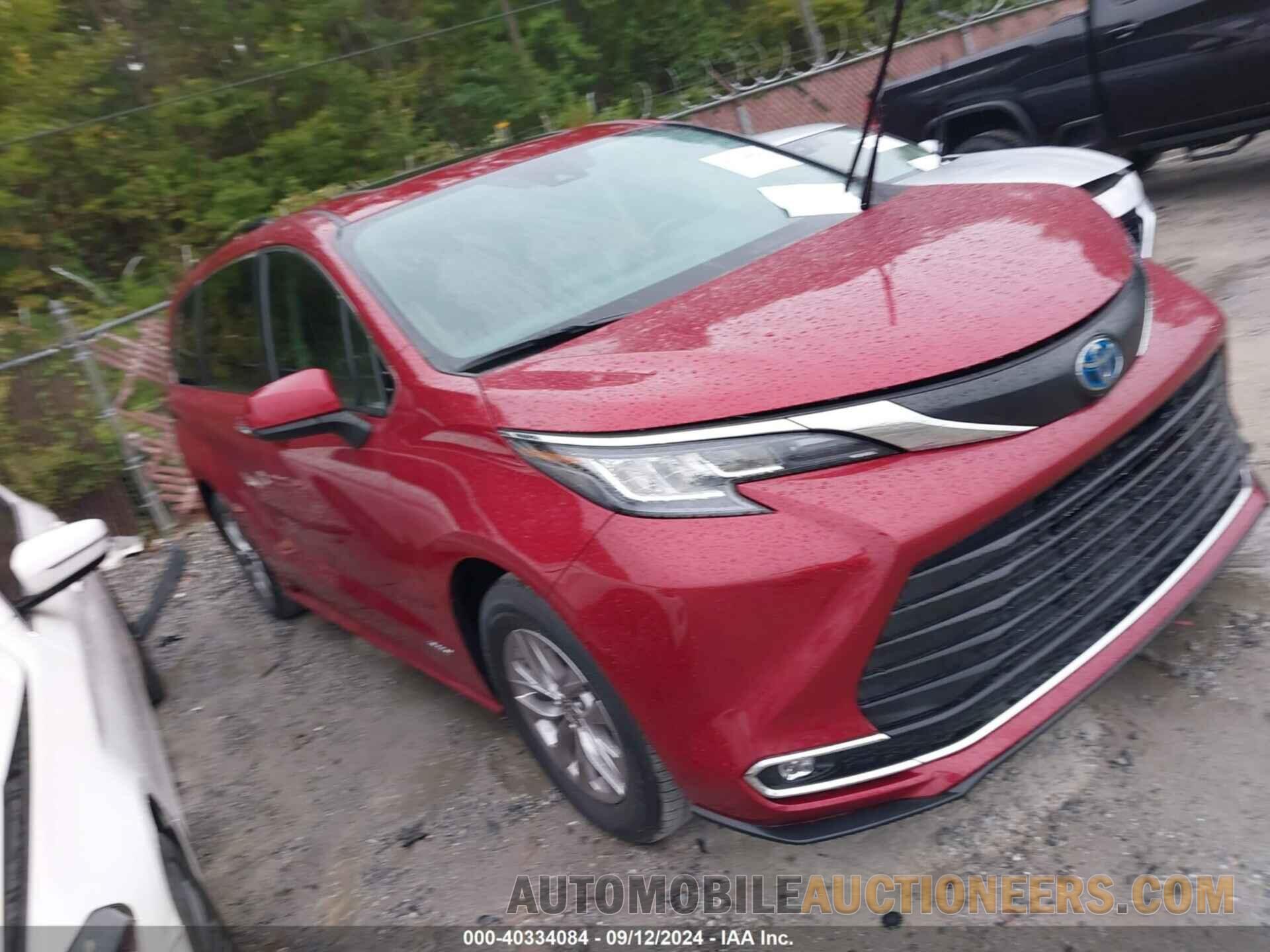 5TDYRKEC9MS011766 TOYOTA SIENNA 2021