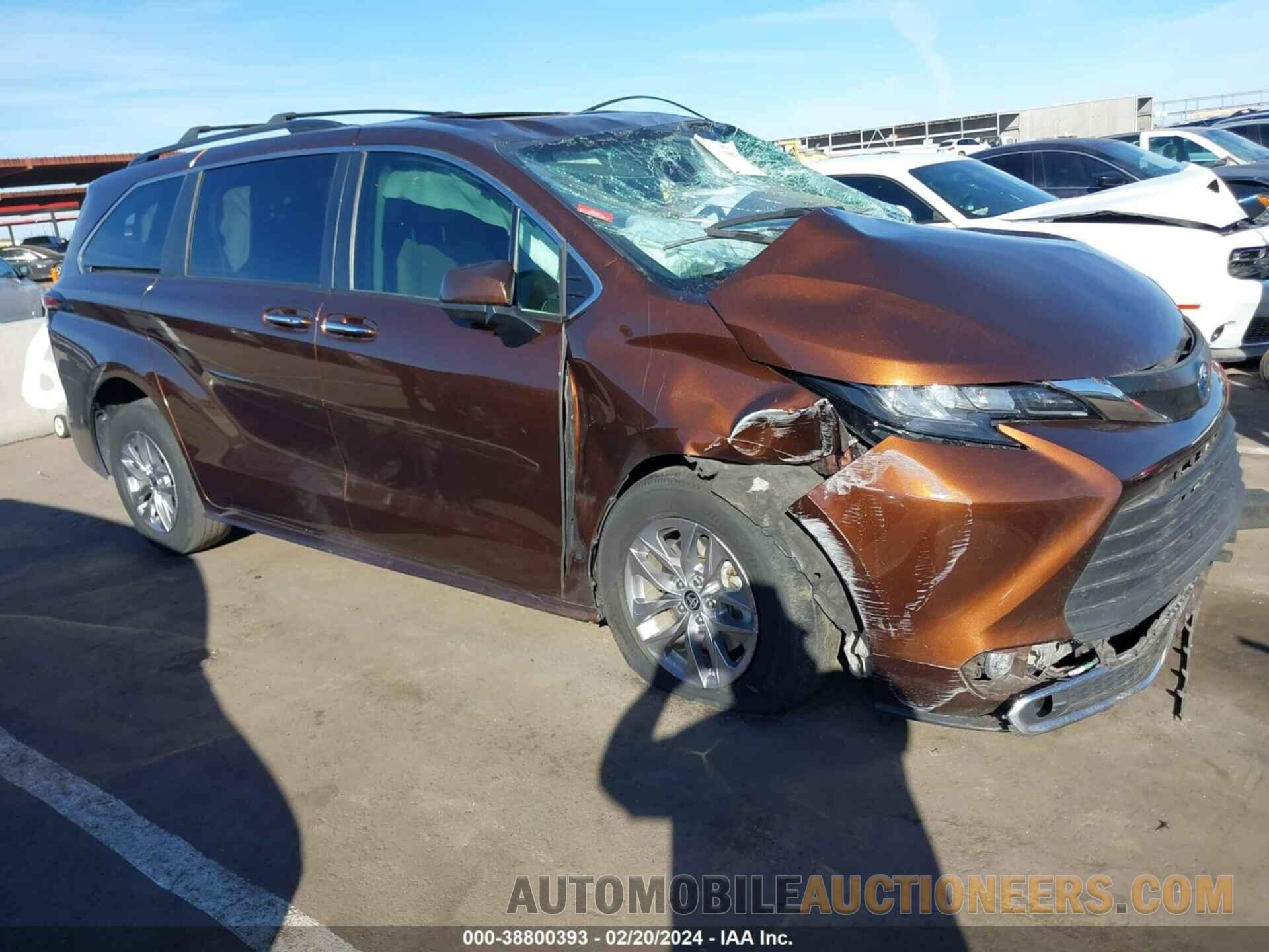 5TDYRKEC9NS088042 TOYOTA SIENNA 2022