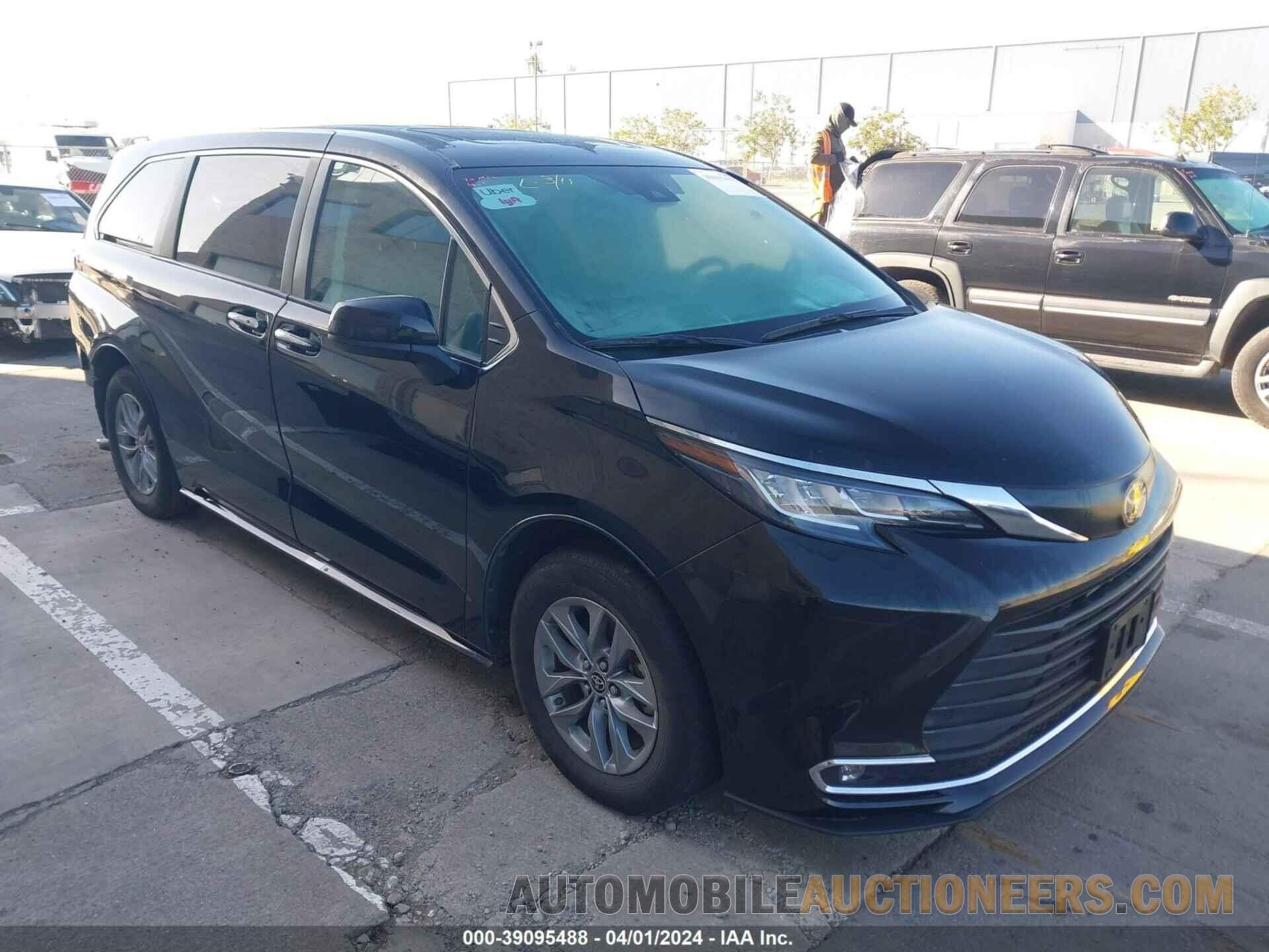 5TDYRKECXNS081794 TOYOTA SIENNA 2022