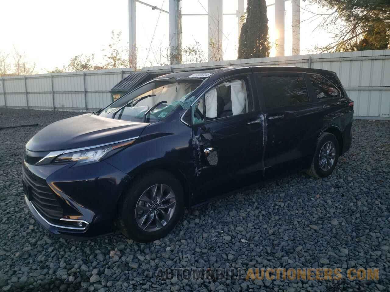 5TDYRKECXNS114728 TOYOTA All Models 2022