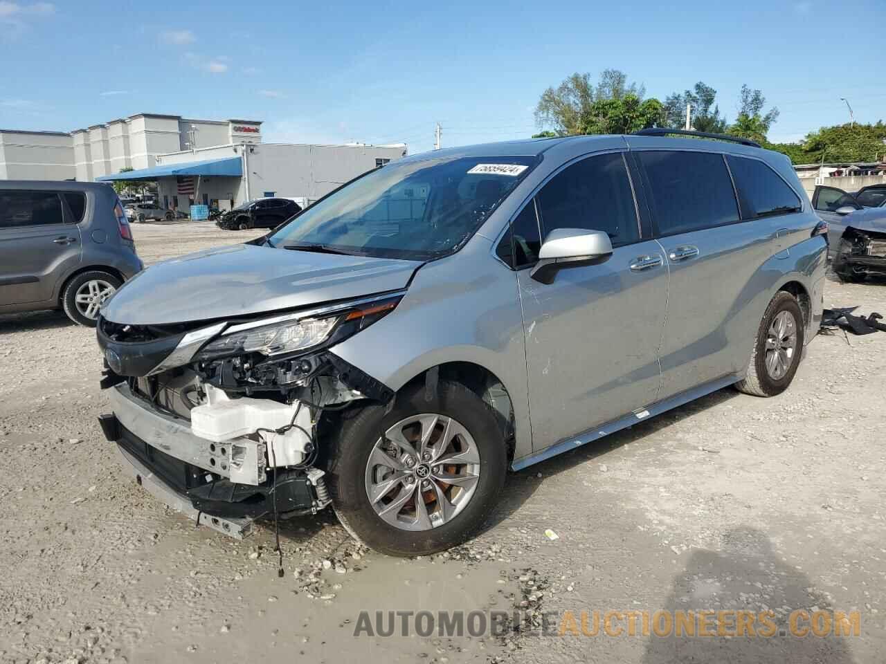 5TDYRKECXNS116933 TOYOTA All Models 2022