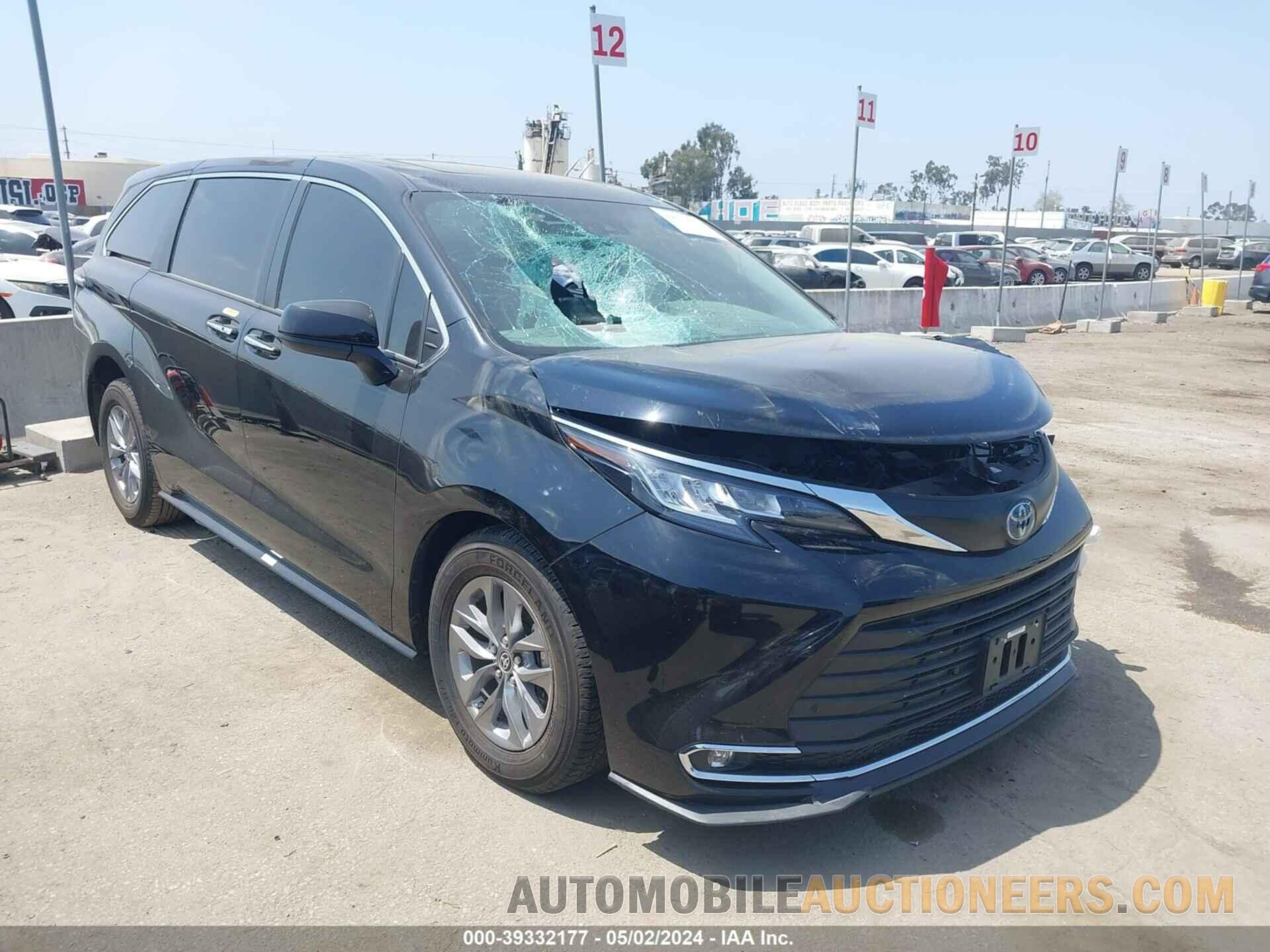 5TDYRKECXNS130833 TOYOTA SIENNA 2022