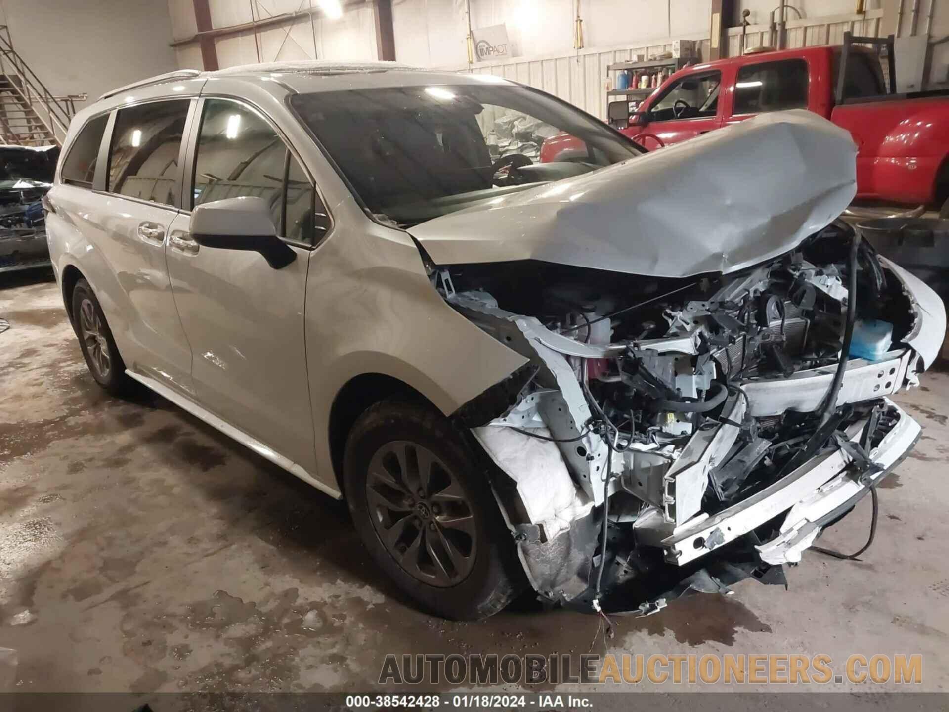 5TDYSKFC0NS045809 TOYOTA SIENNA 2022