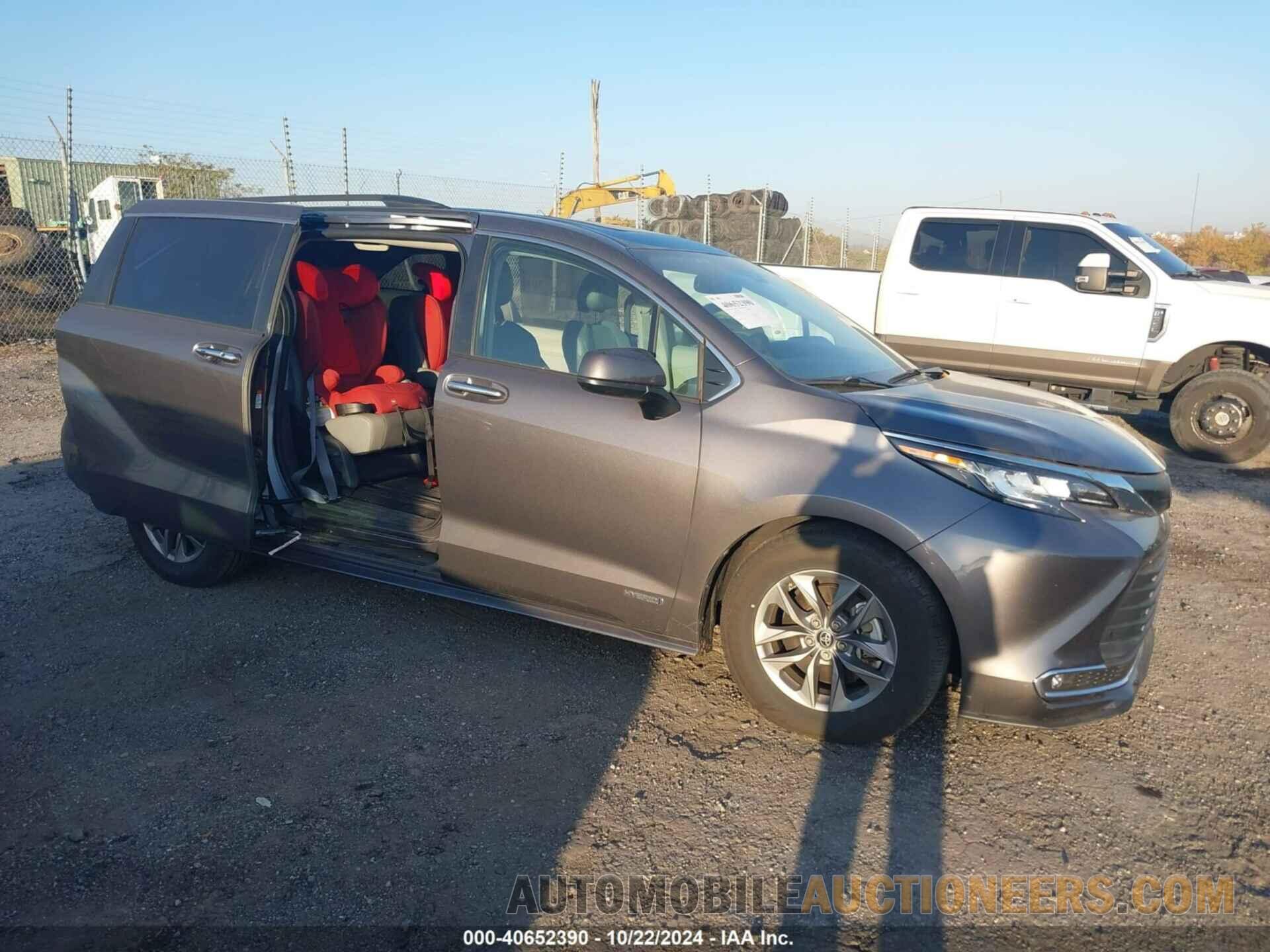 5TDYSKFC4MS018594 TOYOTA SIENNA 2021