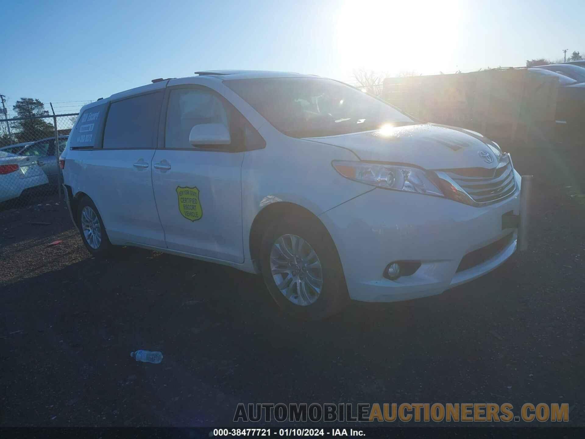 5TDYZ3DC0HS800241 TOYOTA SIENNA 2017