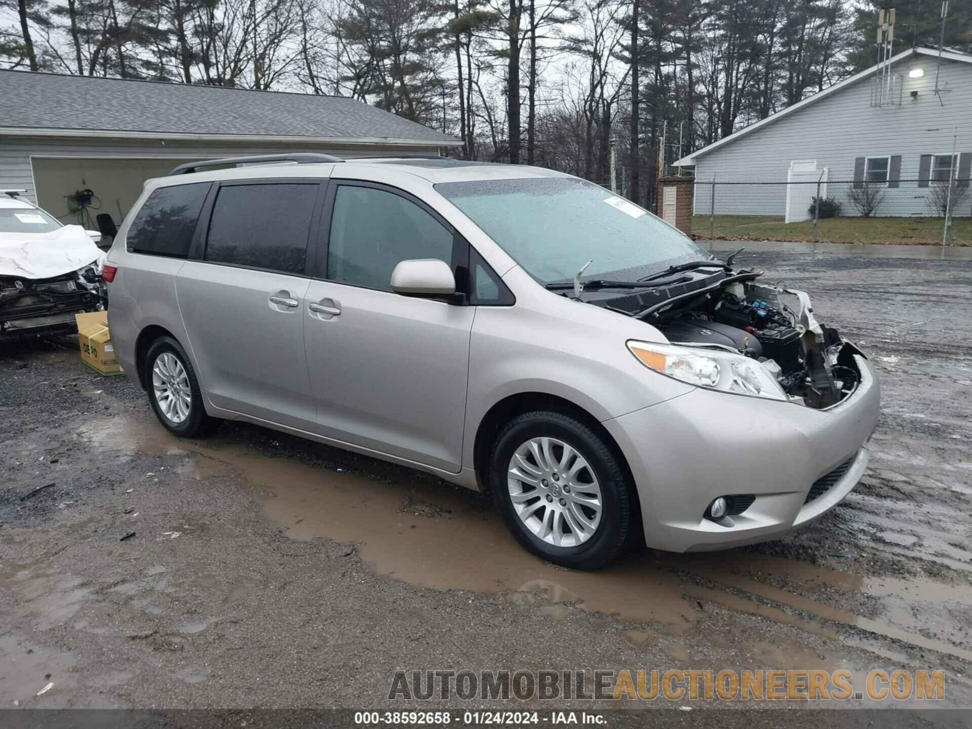 5TDYZ3DC0HS896971 TOYOTA SIENNA 2017