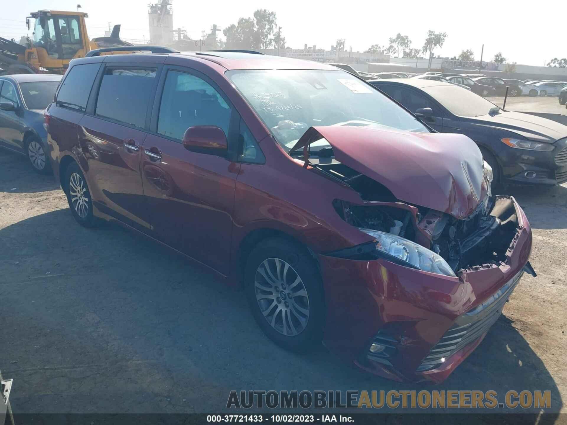 5TDYZ3DC0JS908798 TOYOTA SIENNA 2018