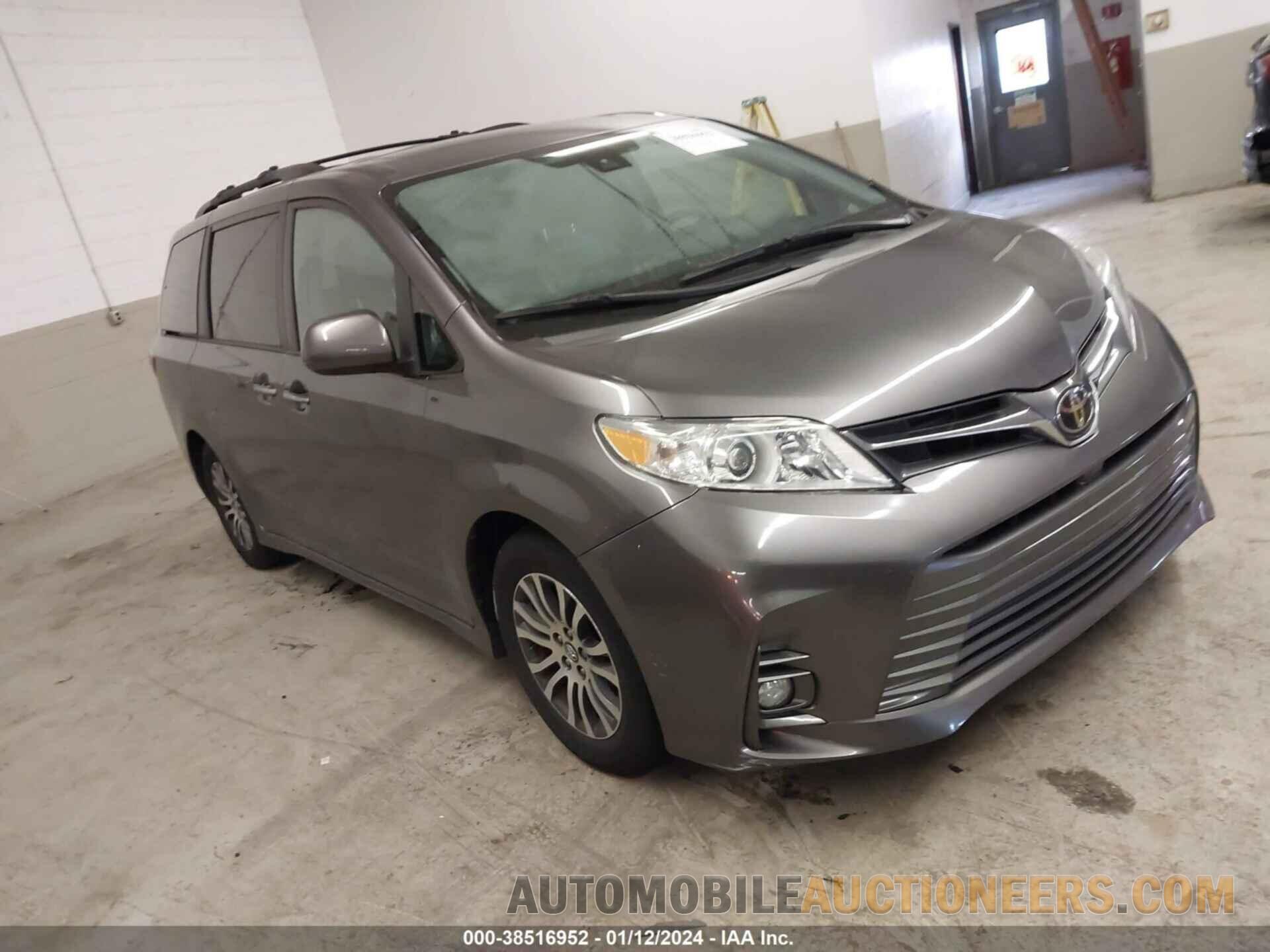 5TDYZ3DC0JS931014 TOYOTA SIENNA 2018