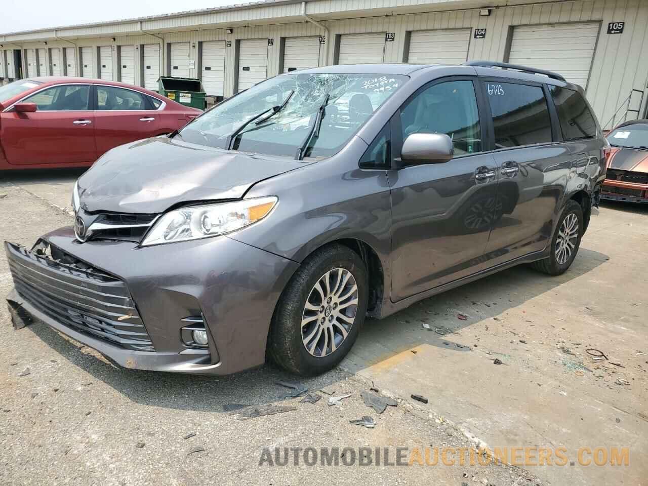 5TDYZ3DC0JS939954 TOYOTA All Models 2018