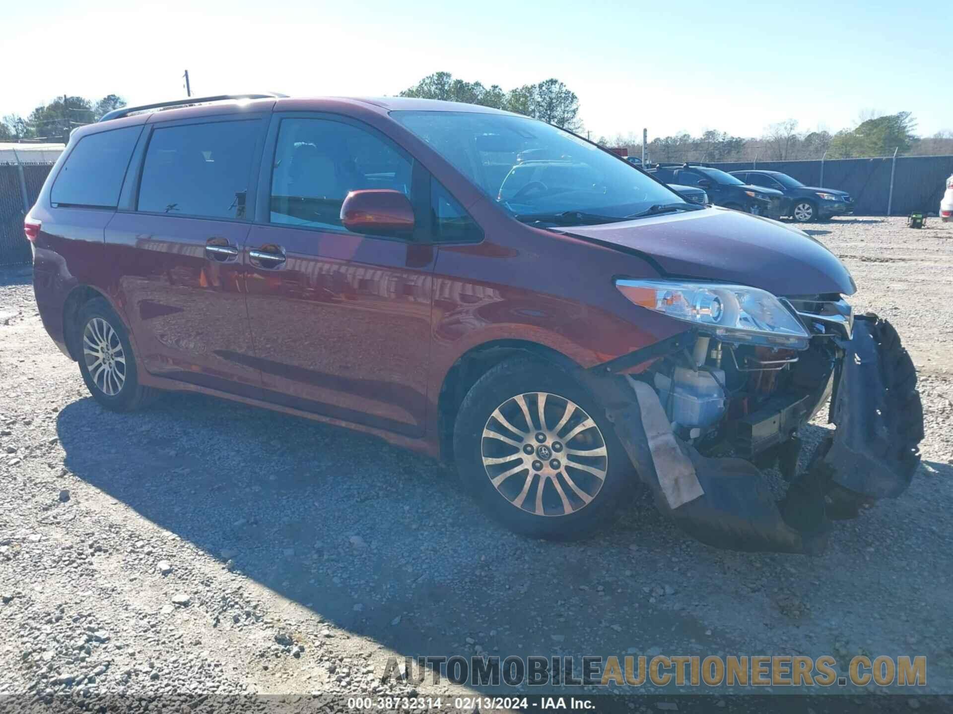 5TDYZ3DC0KS020005 TOYOTA SIENNA 2019