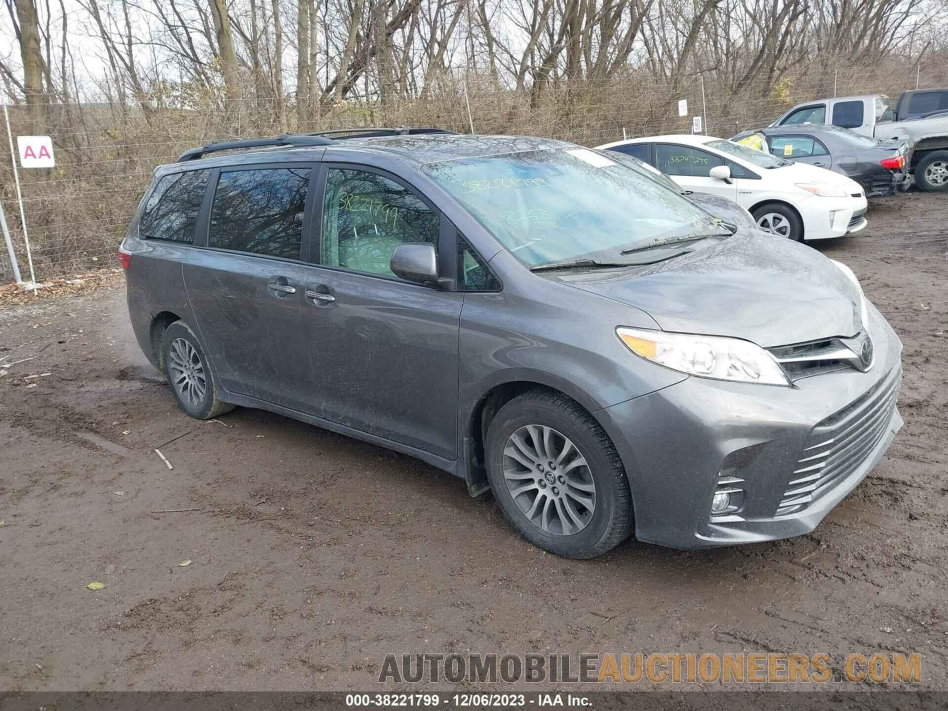 5TDYZ3DC0KS979310 TOYOTA SIENNA 2019