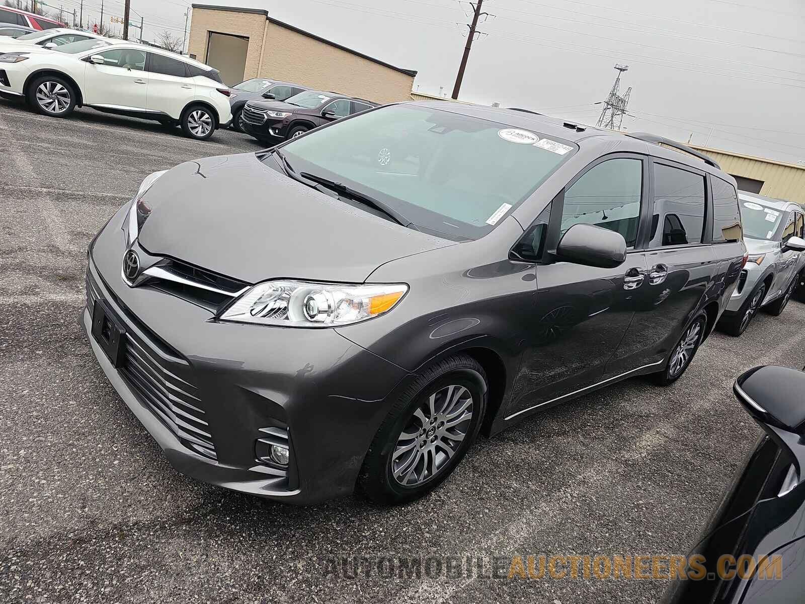 5TDYZ3DC0LS048940 Toyota Sienna 2020