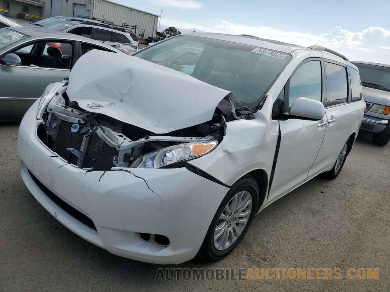 5TDYZ3DC1HS779884 TOYOTA All Models 2017