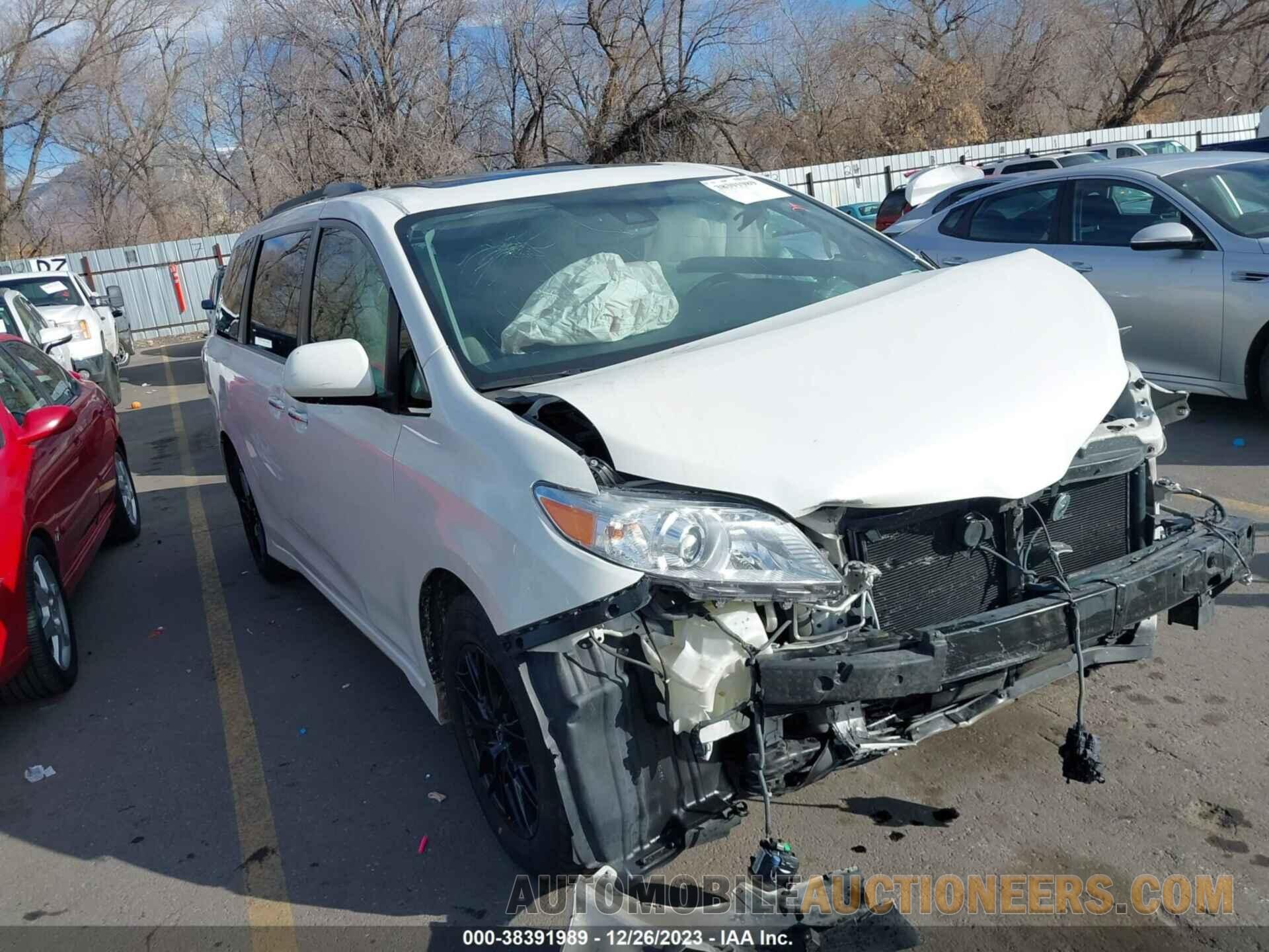 5TDYZ3DC1JS916635 TOYOTA SIENNA 2018