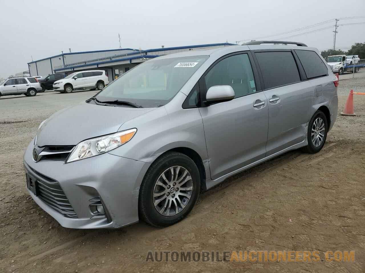 5TDYZ3DC1JS919163 TOYOTA All Models 2018