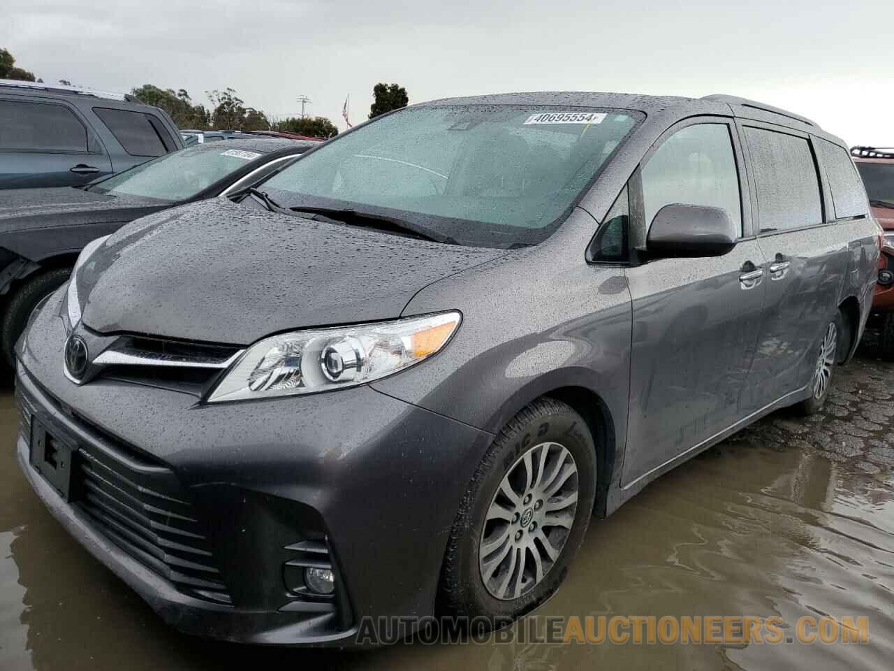 5TDYZ3DC1JS936450 TOYOTA All Models 2018