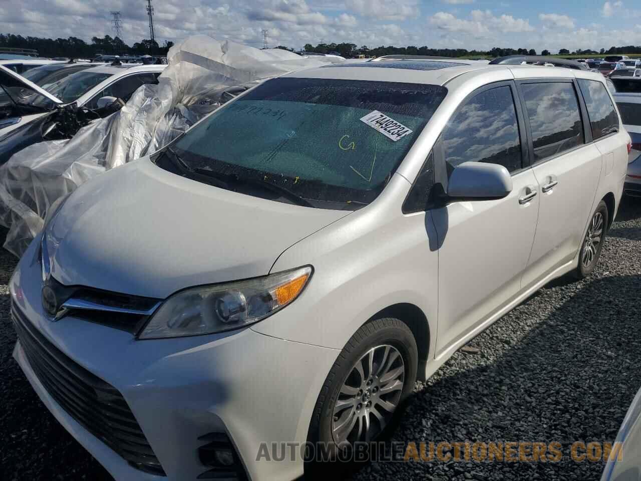 5TDYZ3DC1JS964068 TOYOTA All Models 2018