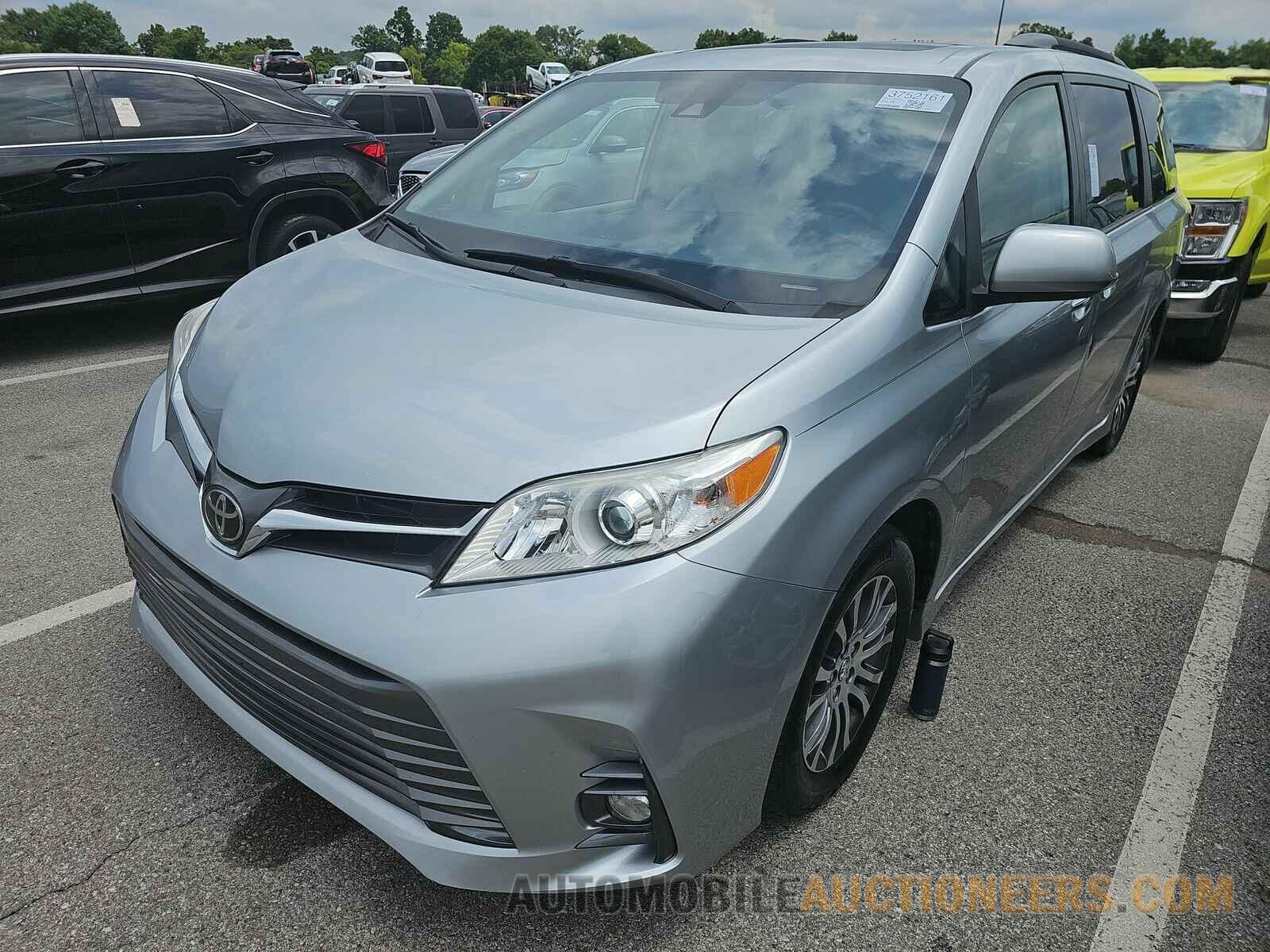 5TDYZ3DC1KS004783 Toyota Sienna 2019