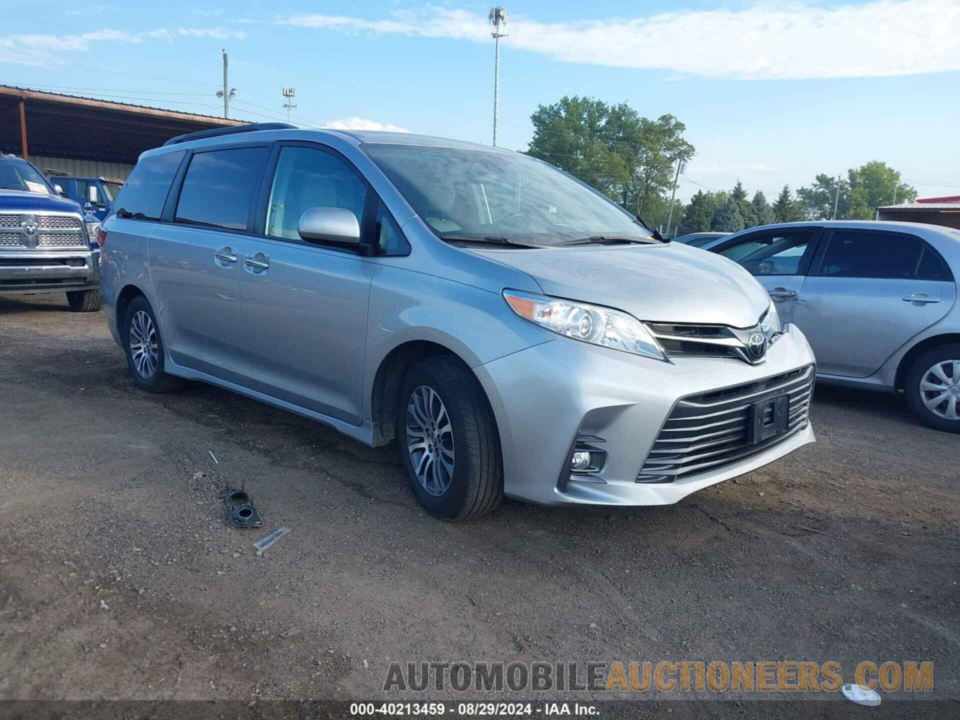 5TDYZ3DC1KS975105 TOYOTA SIENNA 2019