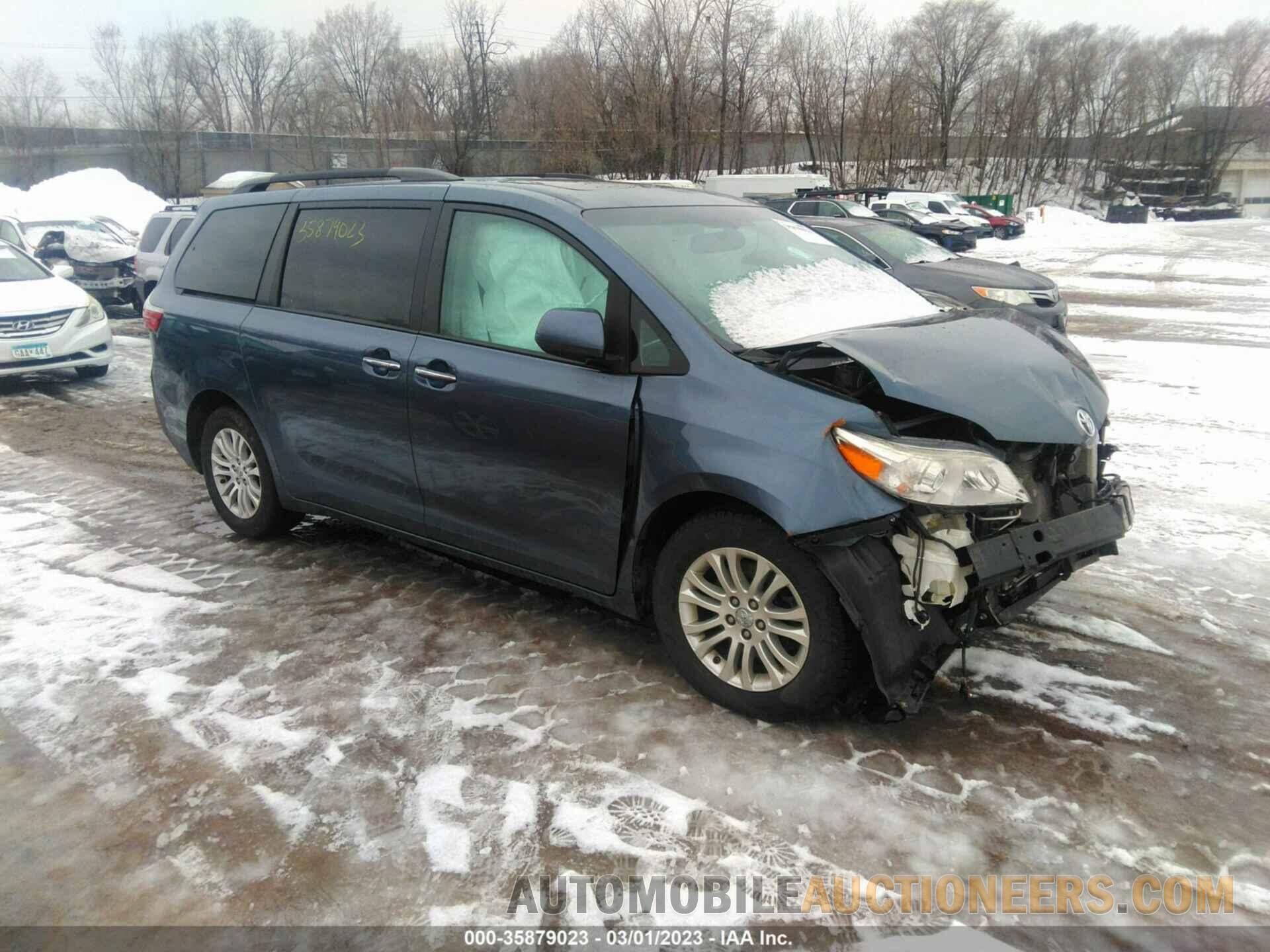 5TDYZ3DC2HS835881 TOYOTA SIENNA 2017