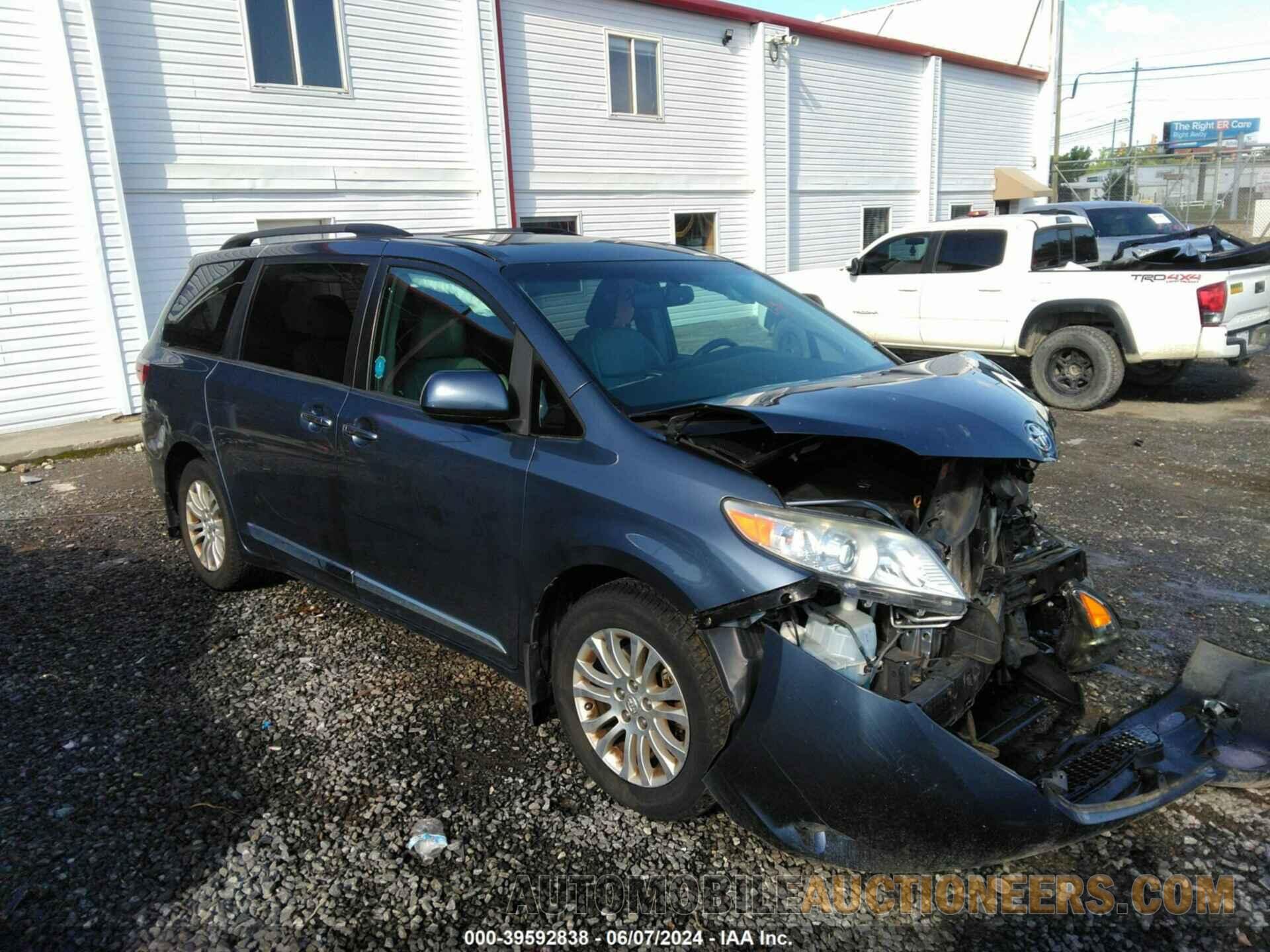 5TDYZ3DC2HS837291 TOYOTA SIENNA 2017