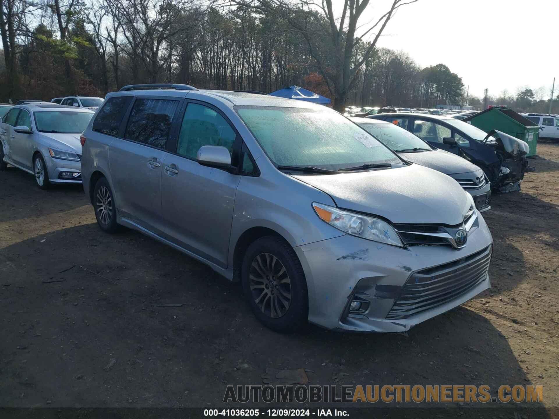 5TDYZ3DC2JS911153 TOYOTA SIENNA 2018