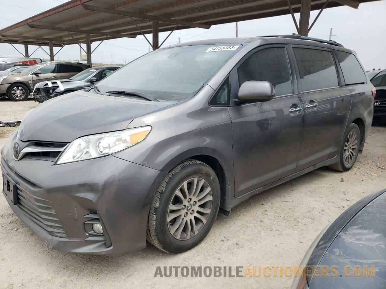 5TDYZ3DC2JS938708 TOYOTA All Models 2018