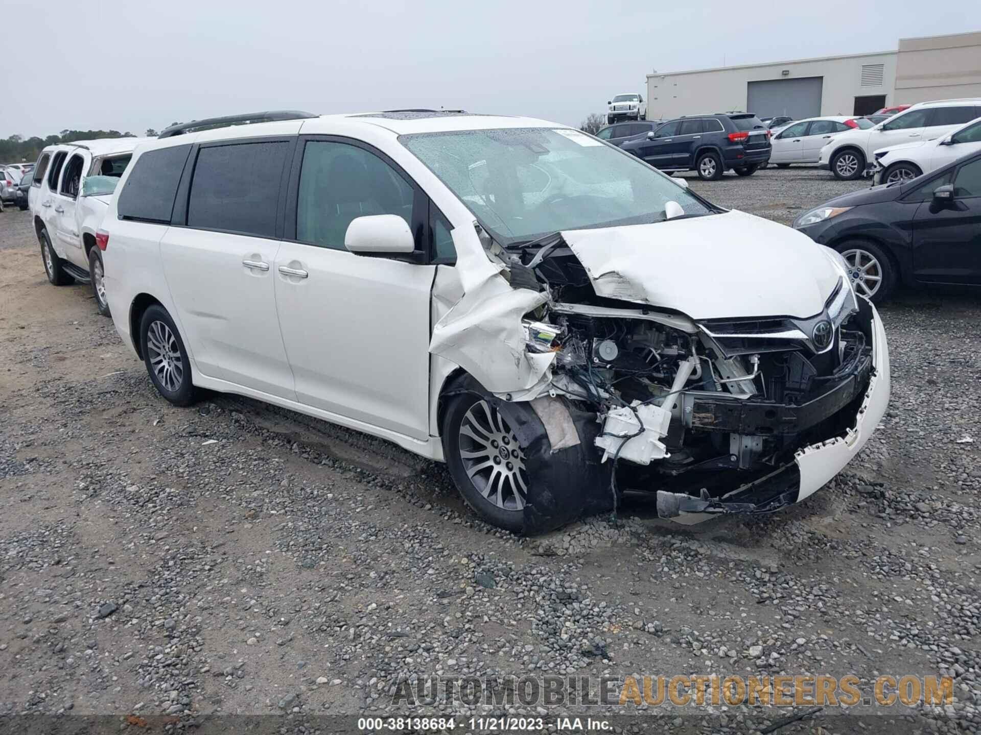 5TDYZ3DC2JS950664 TOYOTA SIENNA 2018