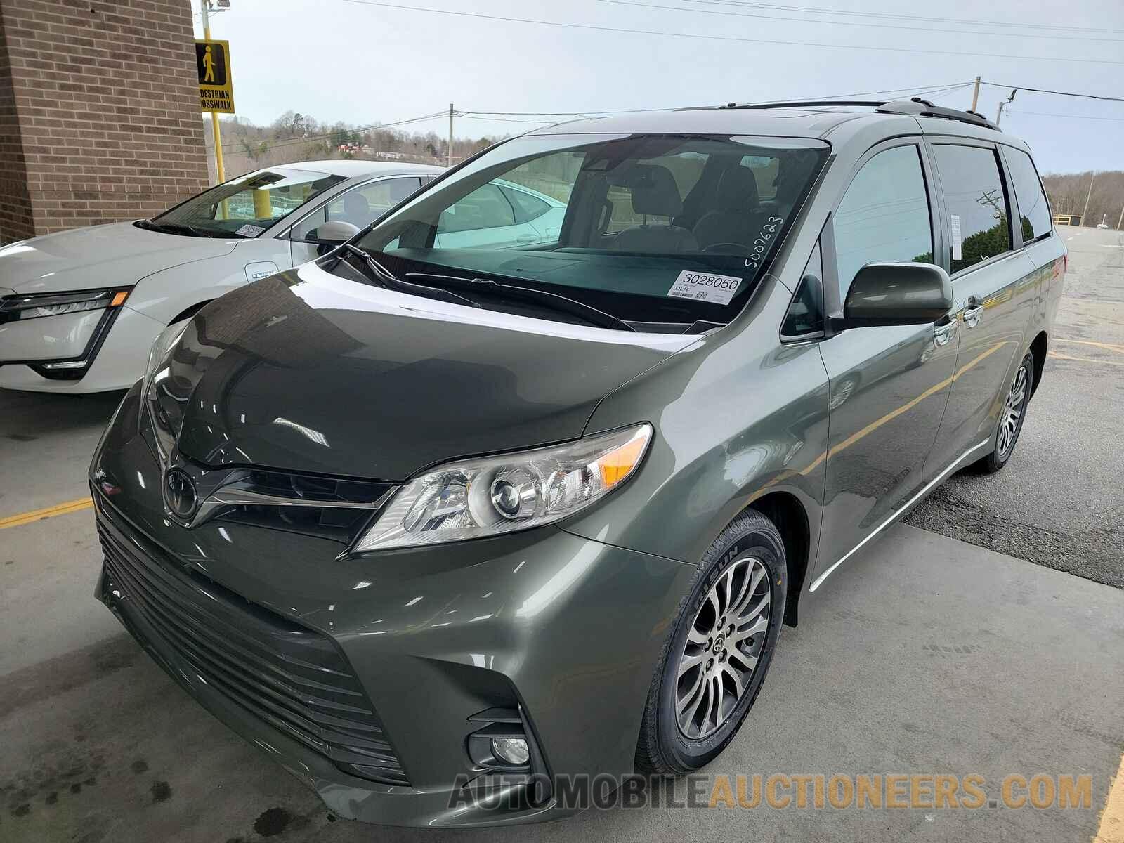 5TDYZ3DC2LS070566 Toyota Sienna 2020