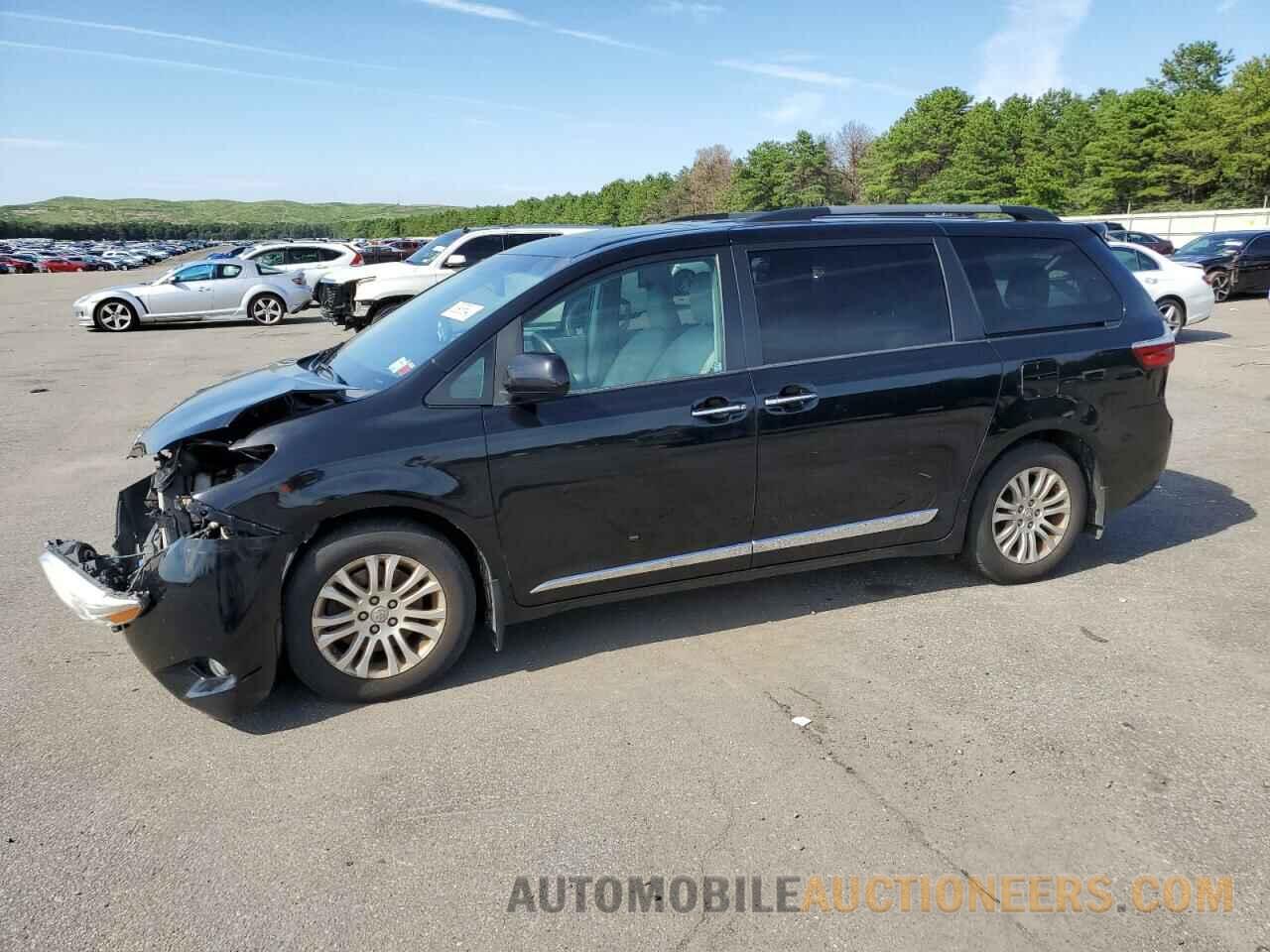 5TDYZ3DC3HS772564 TOYOTA All Models 2017