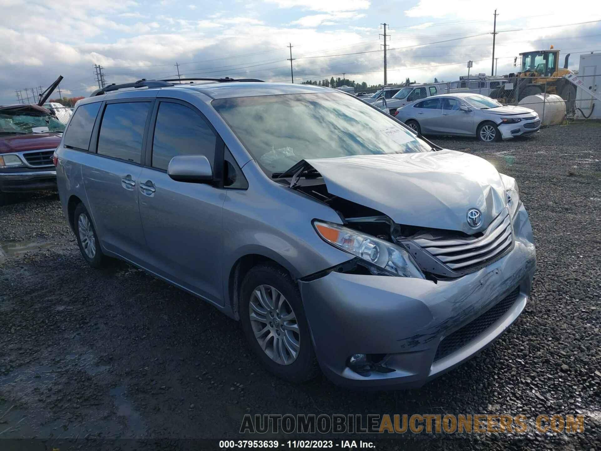 5TDYZ3DC3HS802064 TOYOTA SIENNA 2017