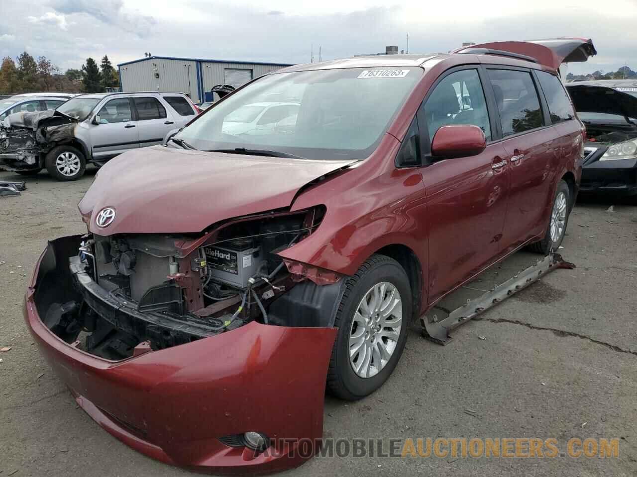 5TDYZ3DC3HS871045 TOYOTA All Models 2017