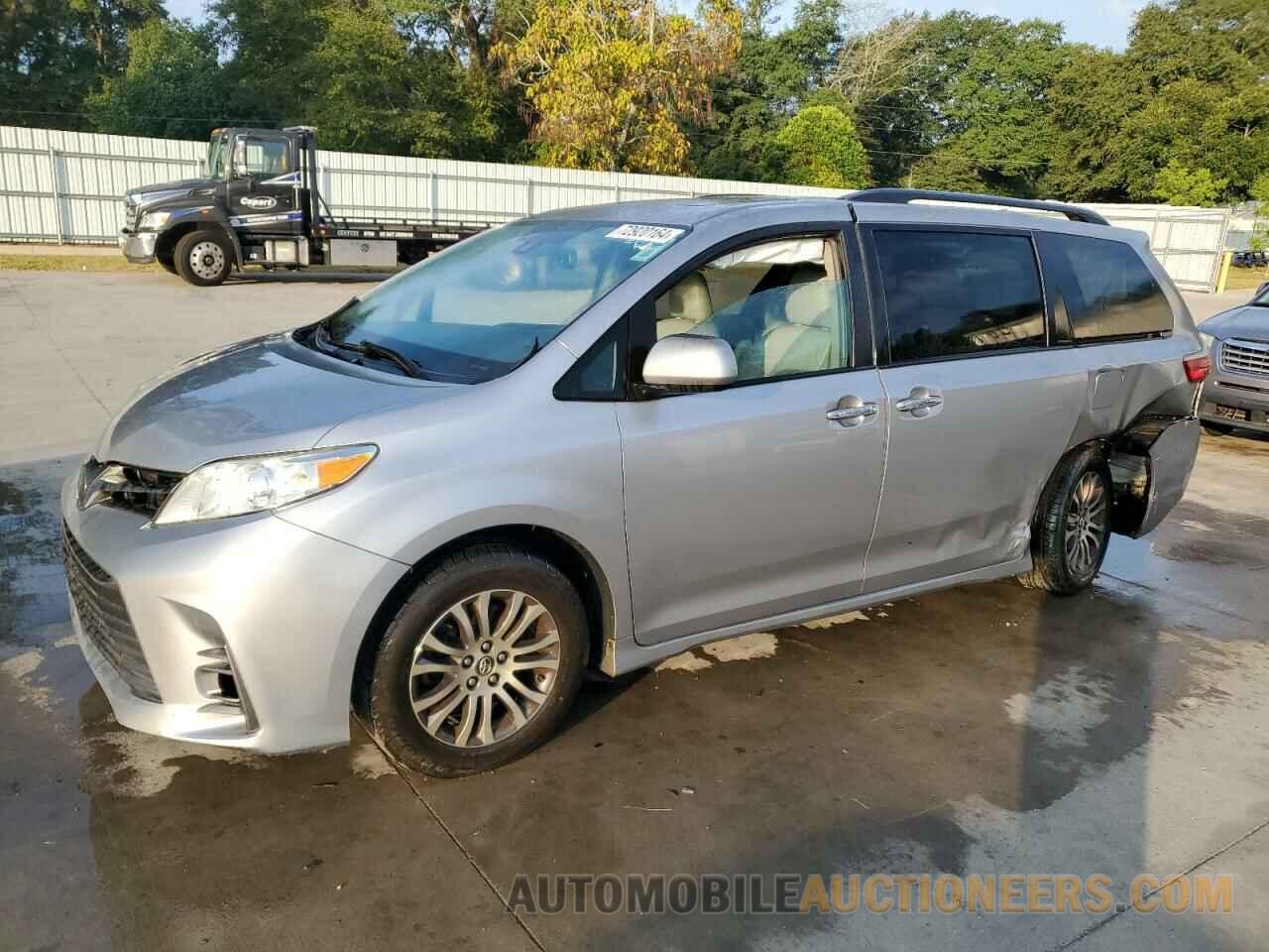 5TDYZ3DC3JS907404 TOYOTA All Models 2018