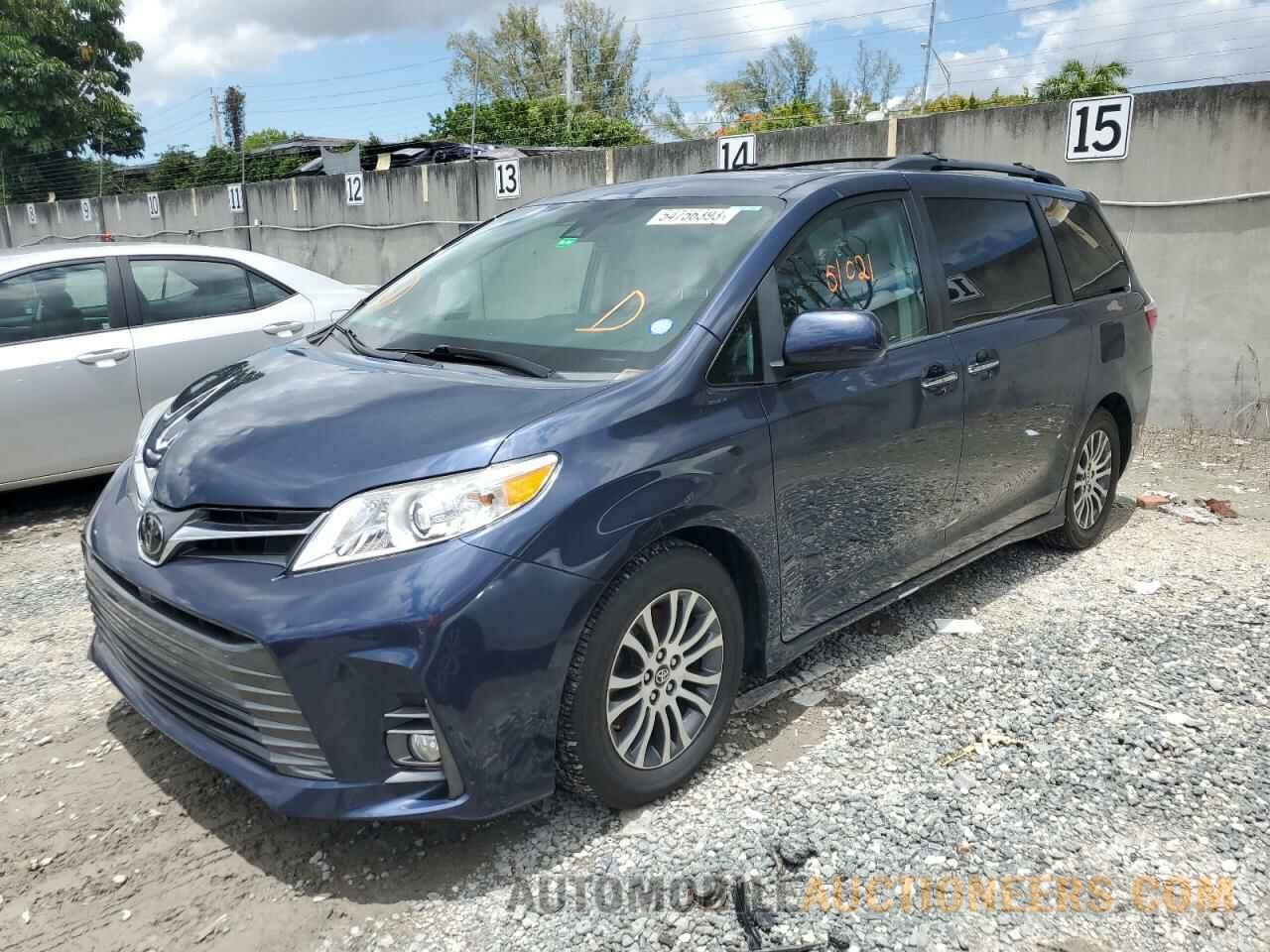 5TDYZ3DC3JS939205 TOYOTA All Models 2018