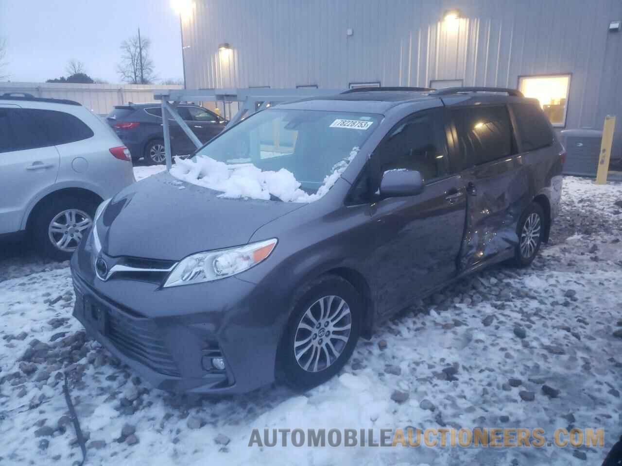 5TDYZ3DC3JS955260 TOYOTA All Models 2018