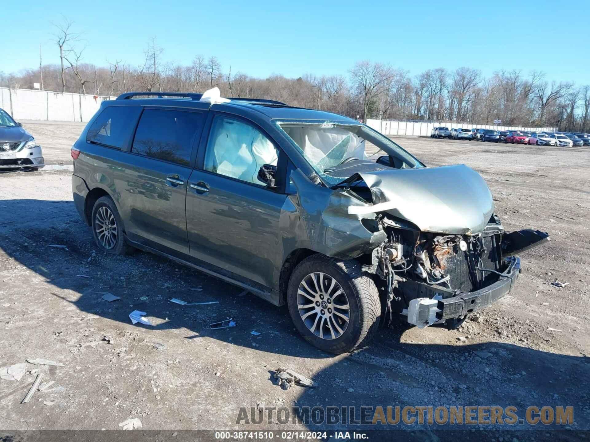 5TDYZ3DC3JS957400 TOYOTA SIENNA 2018