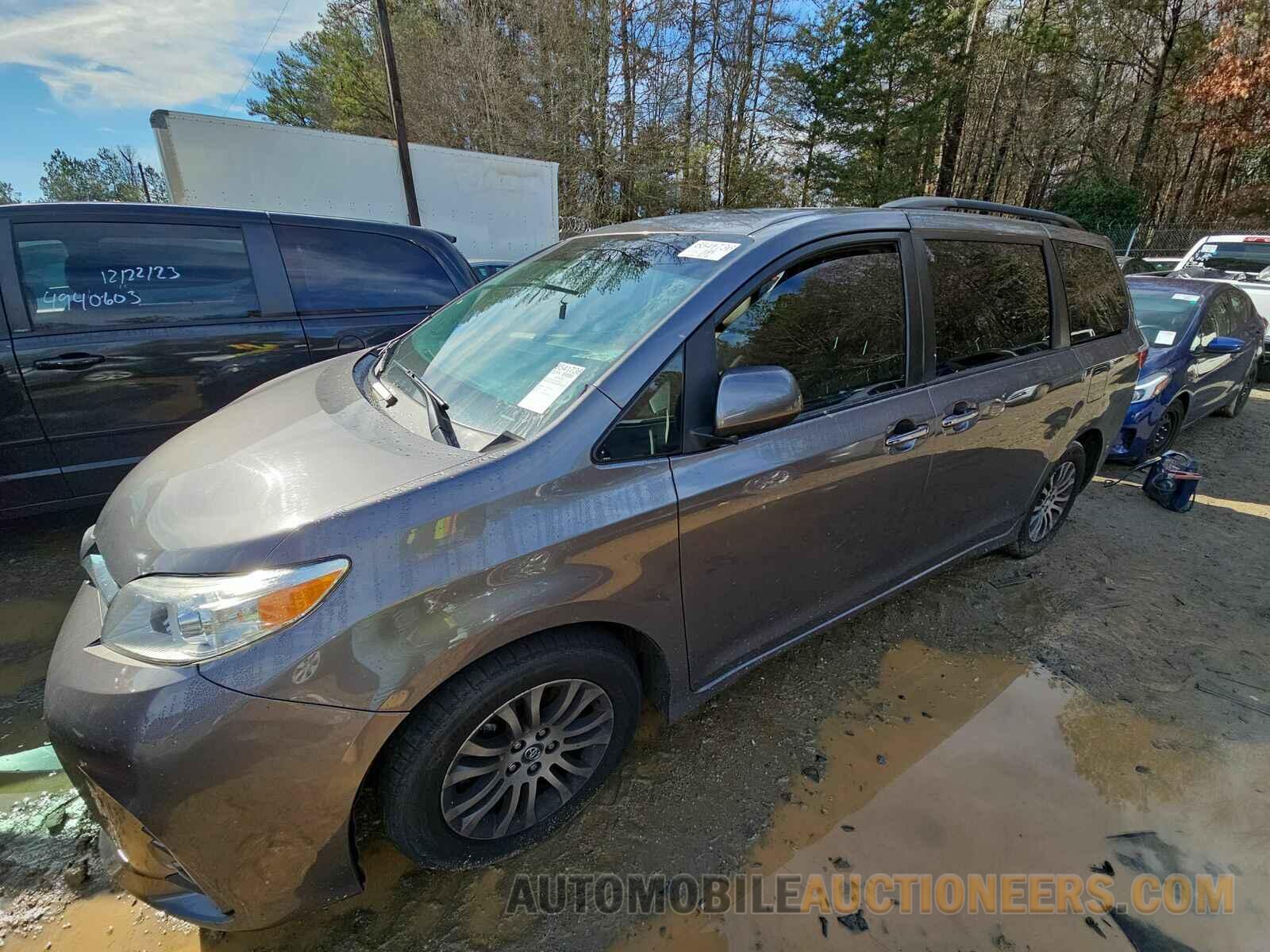 5TDYZ3DC4KS012330 Toyota Sienna 2019