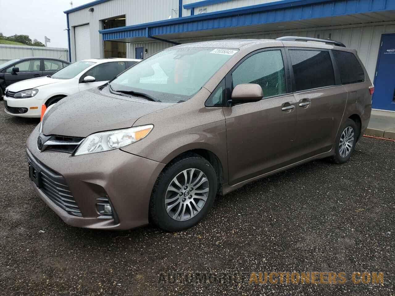 5TDYZ3DC4KS977365 TOYOTA All Models 2019