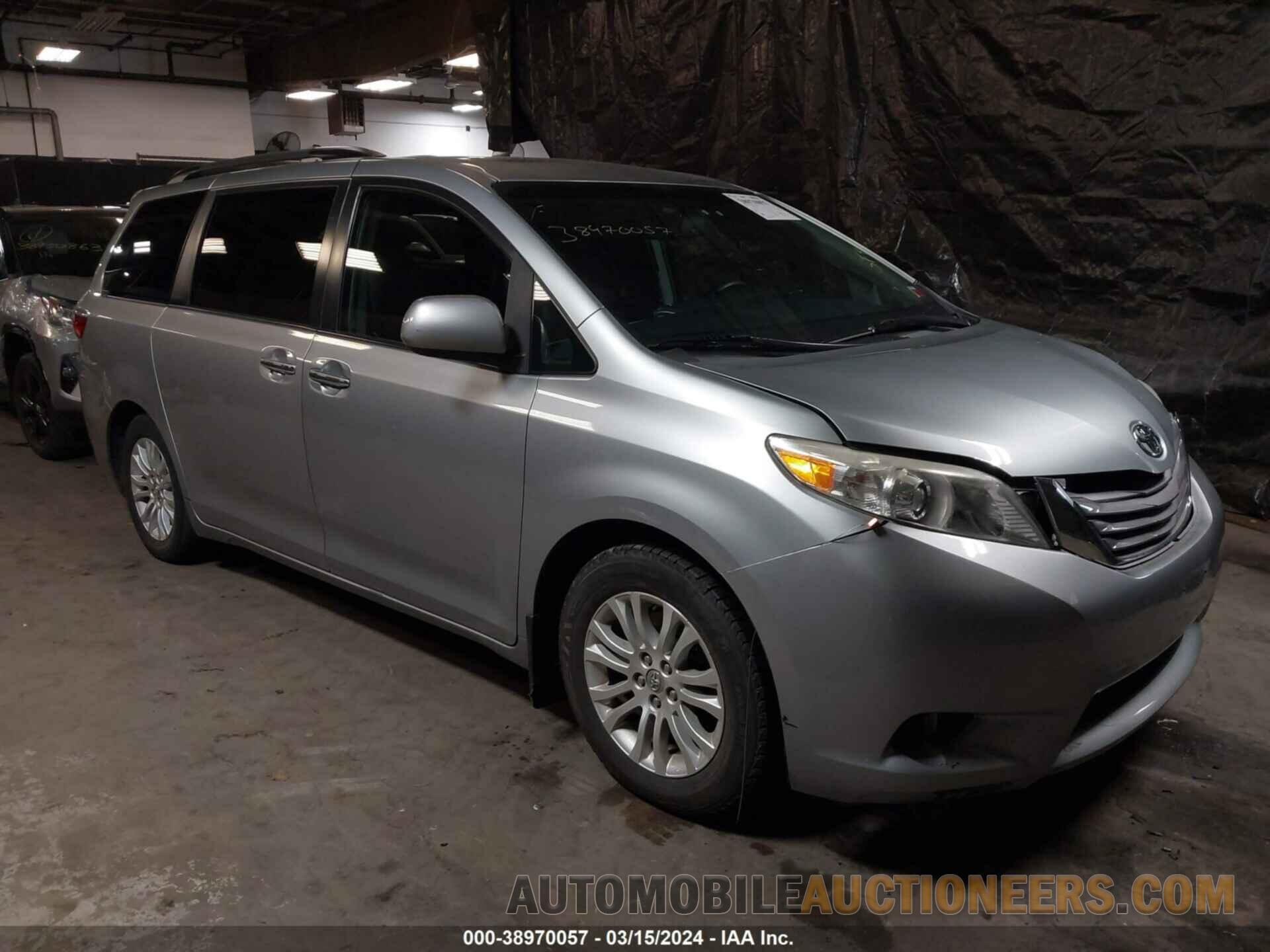 5TDYZ3DC5HS771349 TOYOTA SIENNA 2017