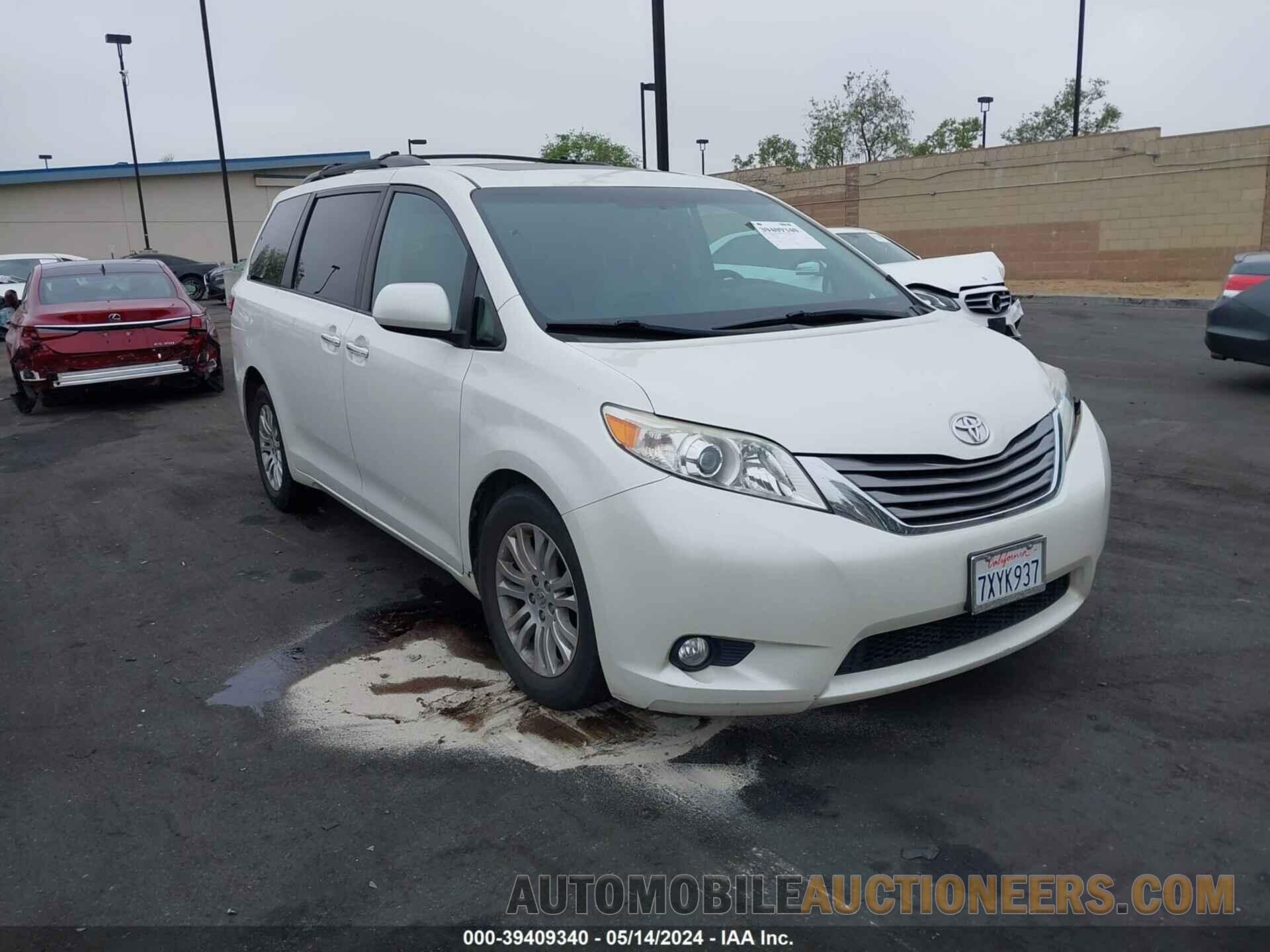 5TDYZ3DC5HS852660 TOYOTA SIENNA 2017