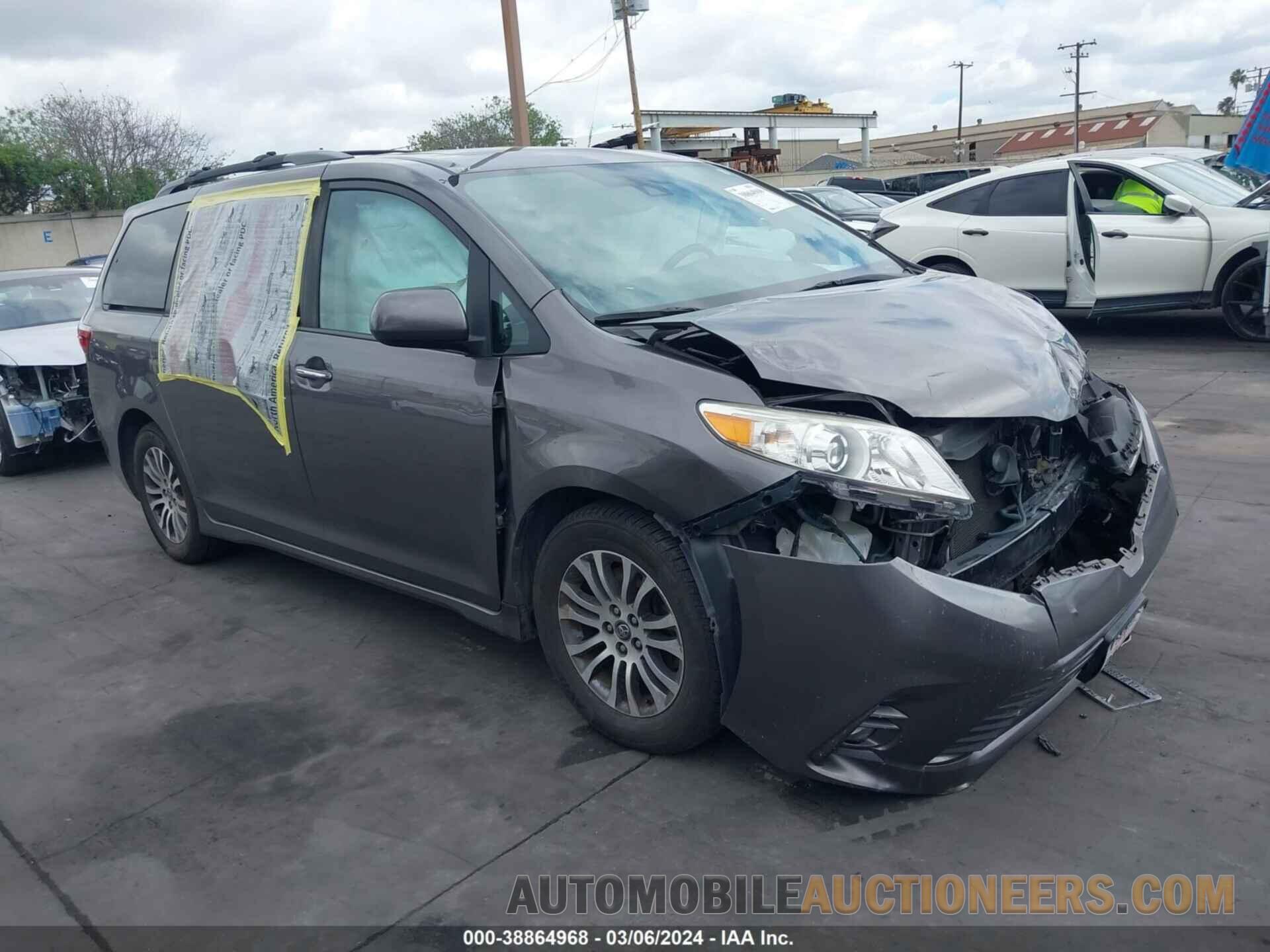 5TDYZ3DC5JS913642 TOYOTA SIENNA 2018