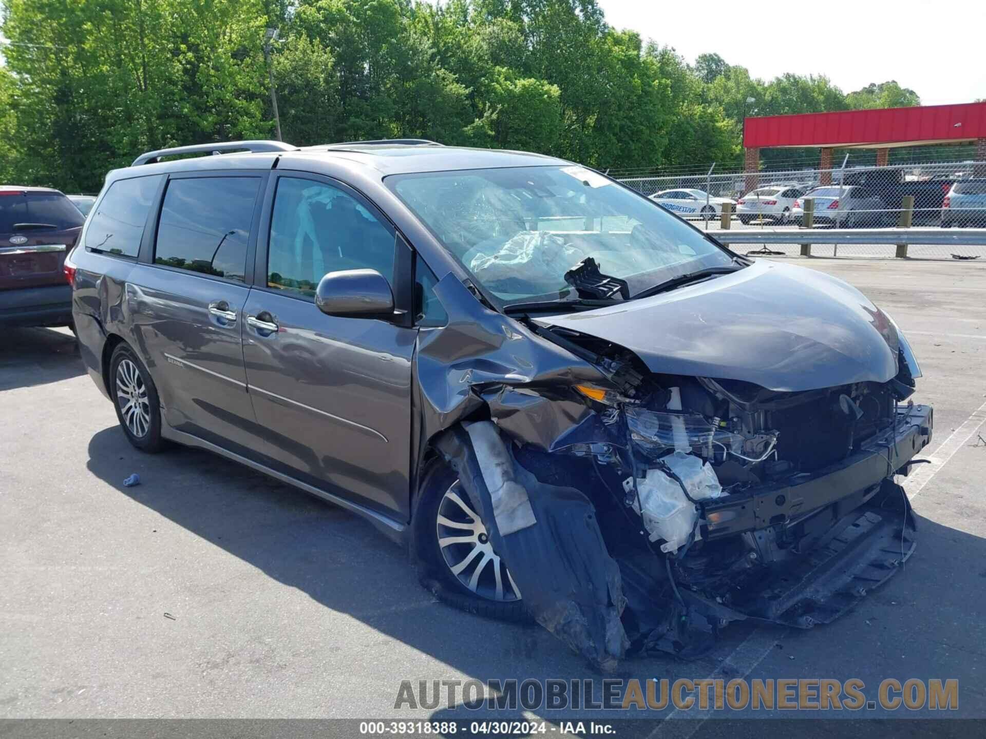 5TDYZ3DC5JS934393 TOYOTA SIENNA 2018