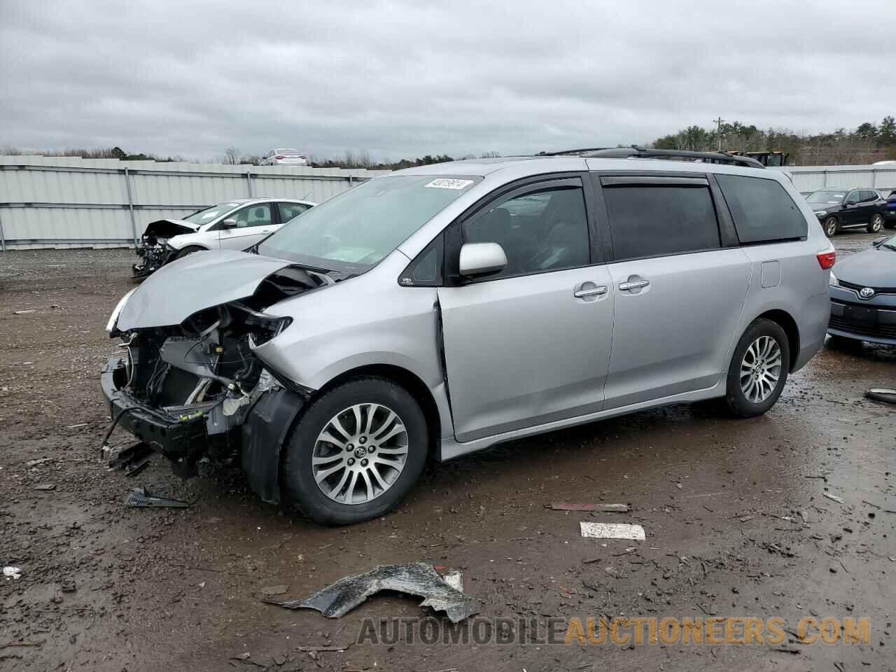 5TDYZ3DC5JS955888 TOYOTA All Models 2018