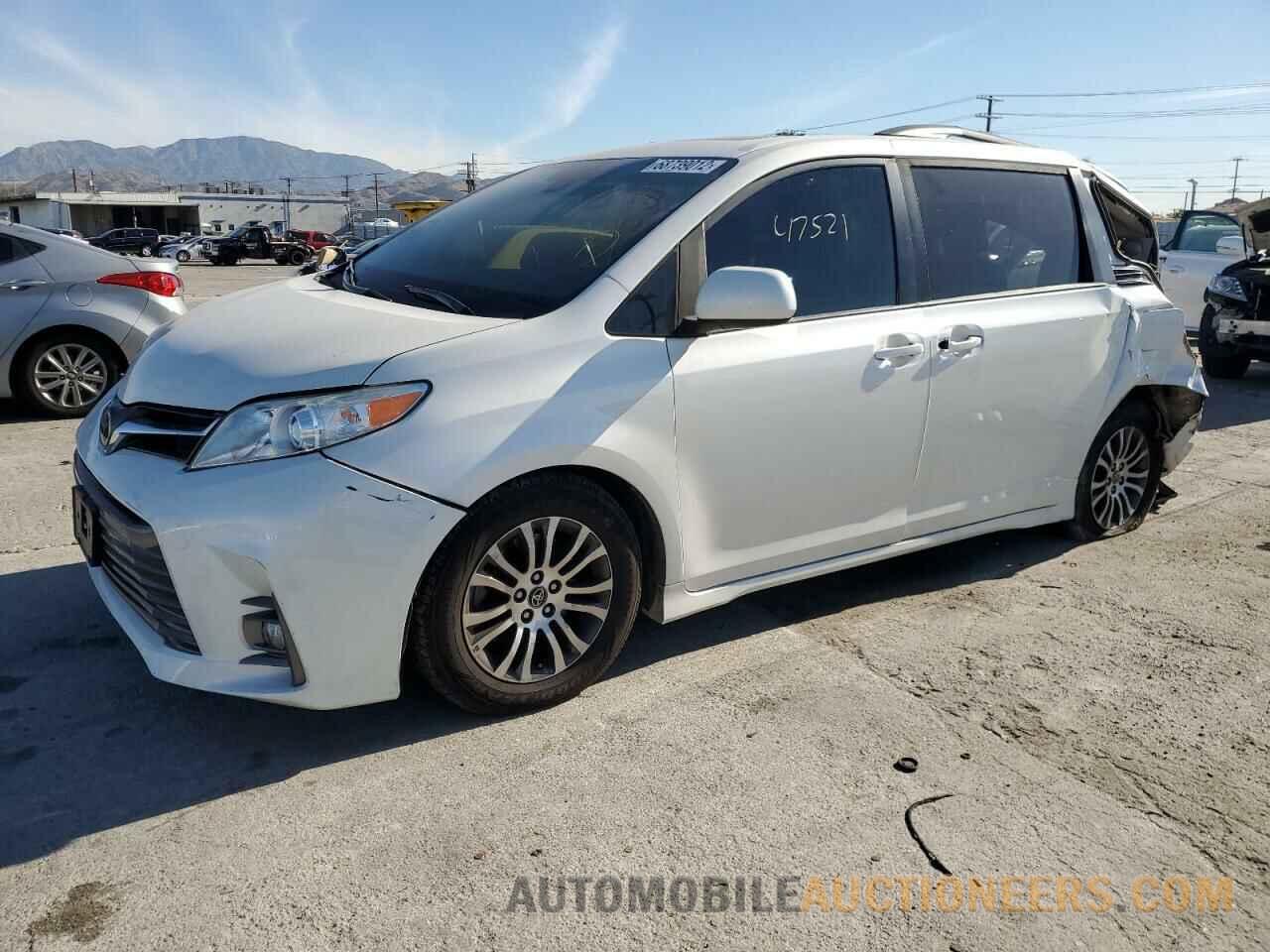 5TDYZ3DC5KS004723 TOYOTA SIENNA 2019