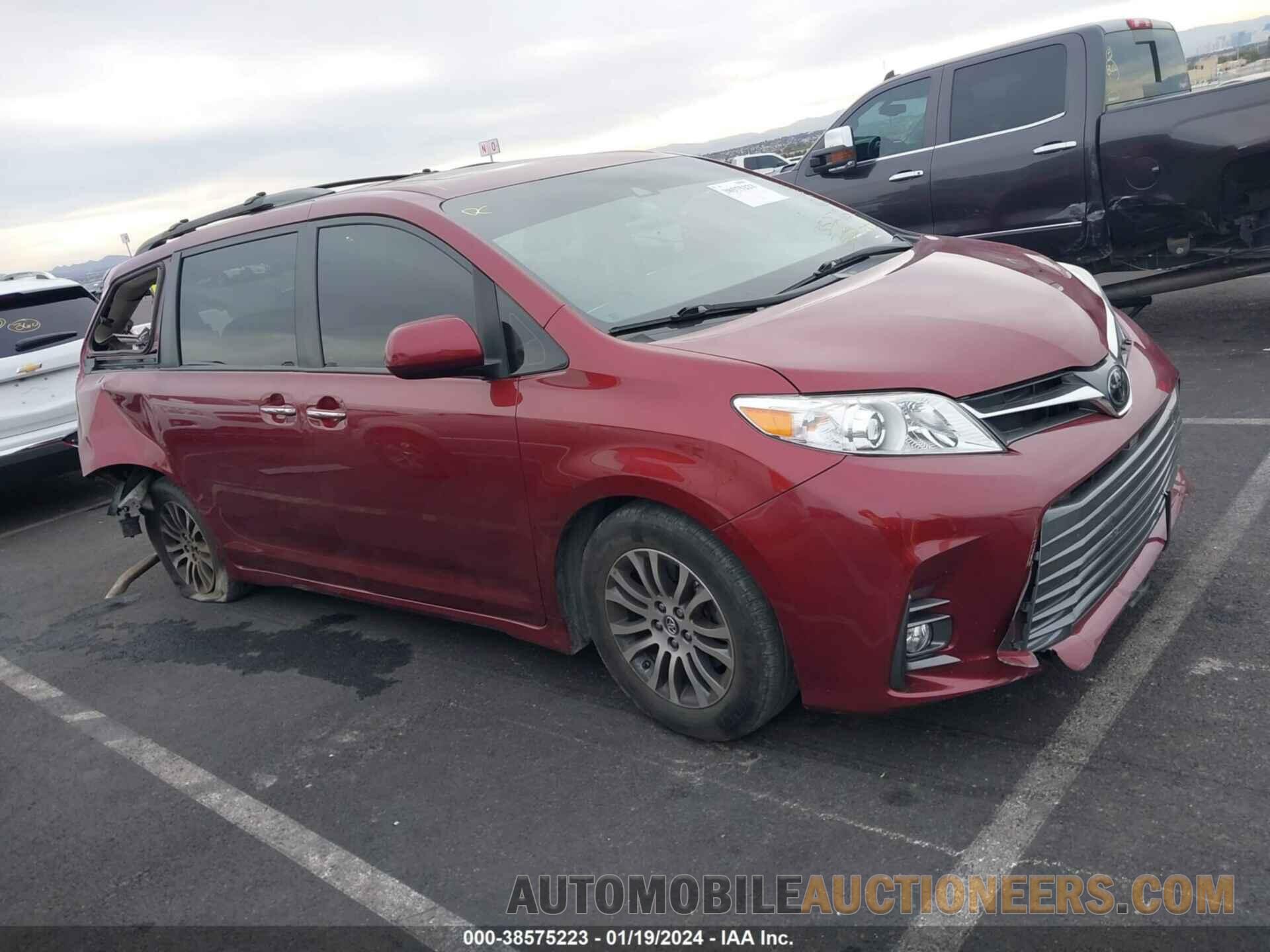 5TDYZ3DC5KS970117 TOYOTA SIENNA 2019