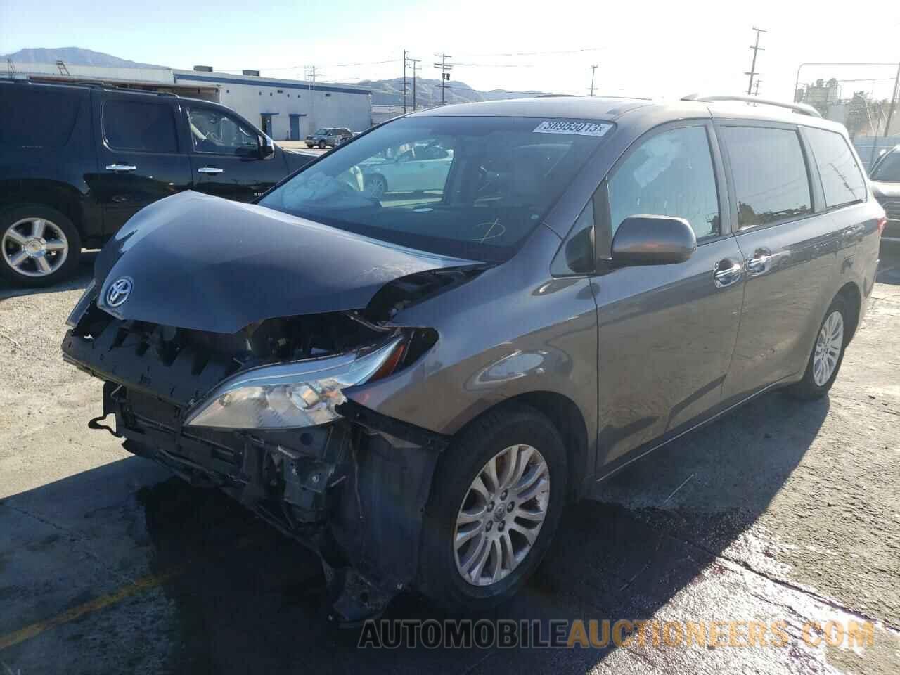 5TDYZ3DC6HS814385 TOYOTA All Models 2017