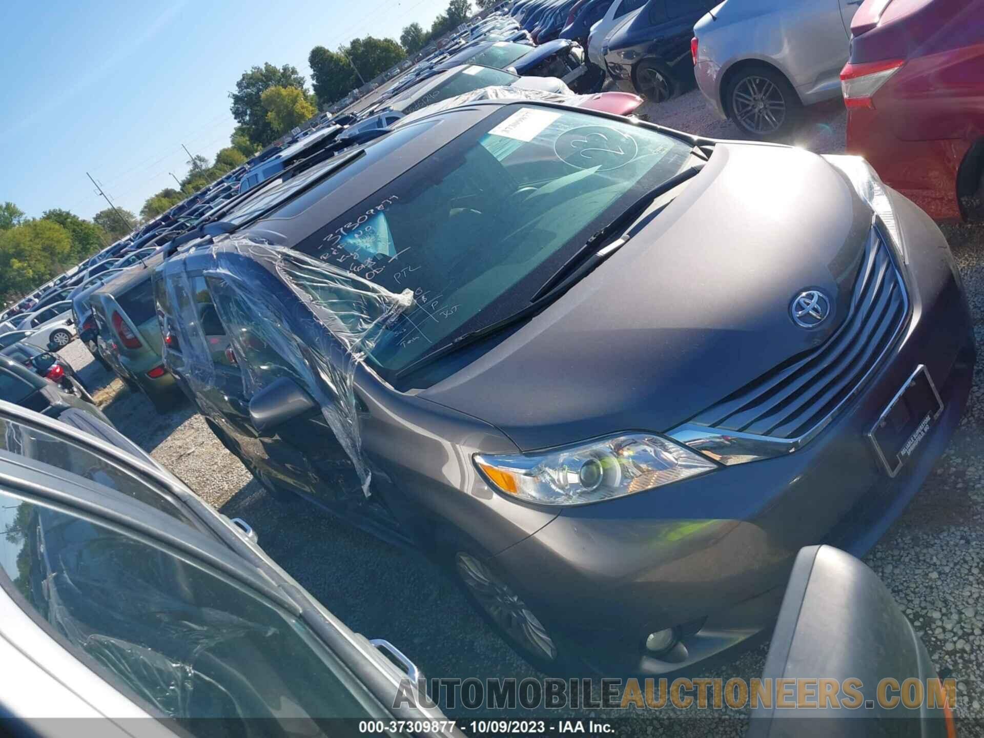 5TDYZ3DC6HS829839 TOYOTA SIENNA 2017