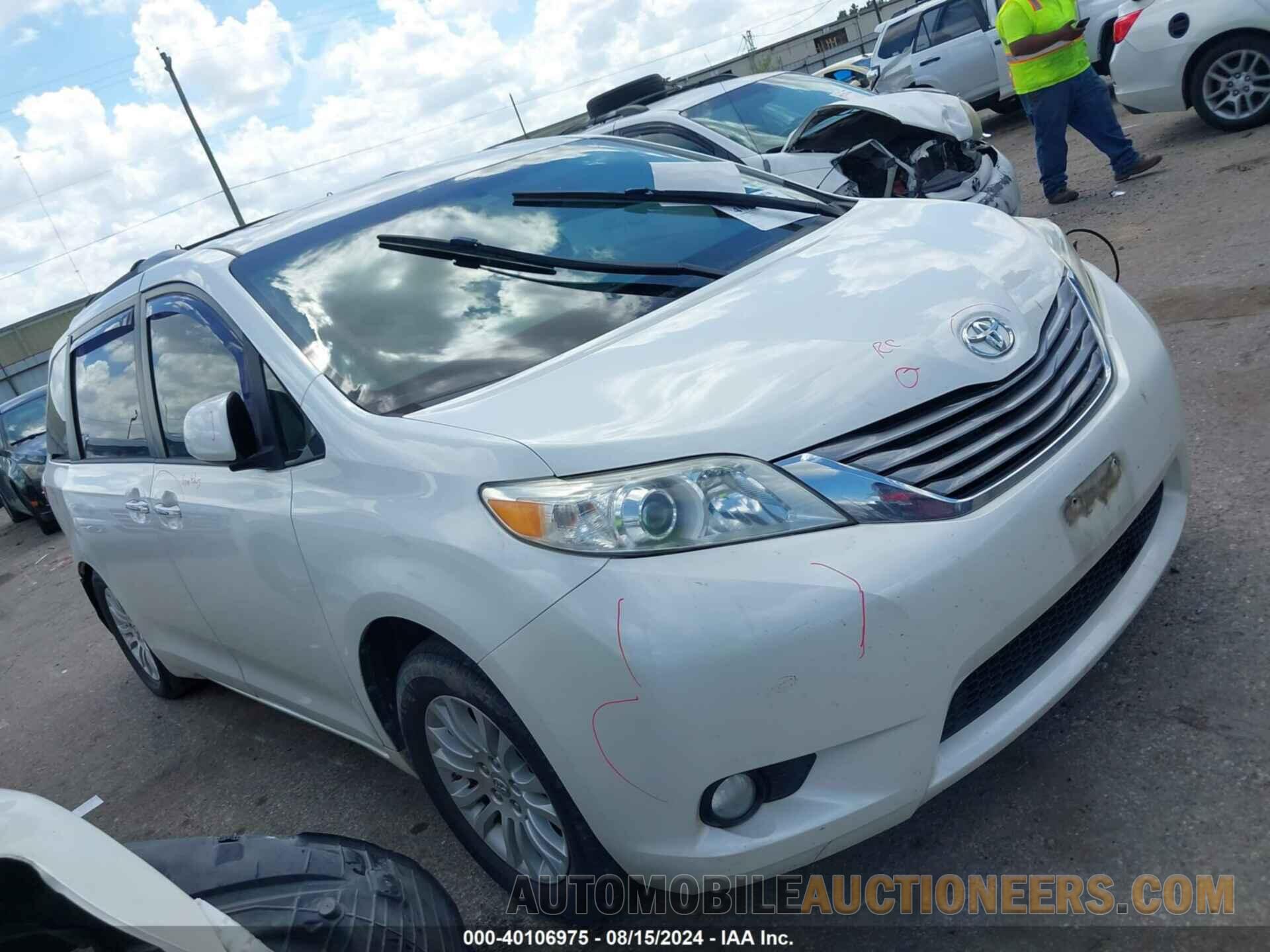 5TDYZ3DC6HS863411 TOYOTA SIENNA 2017